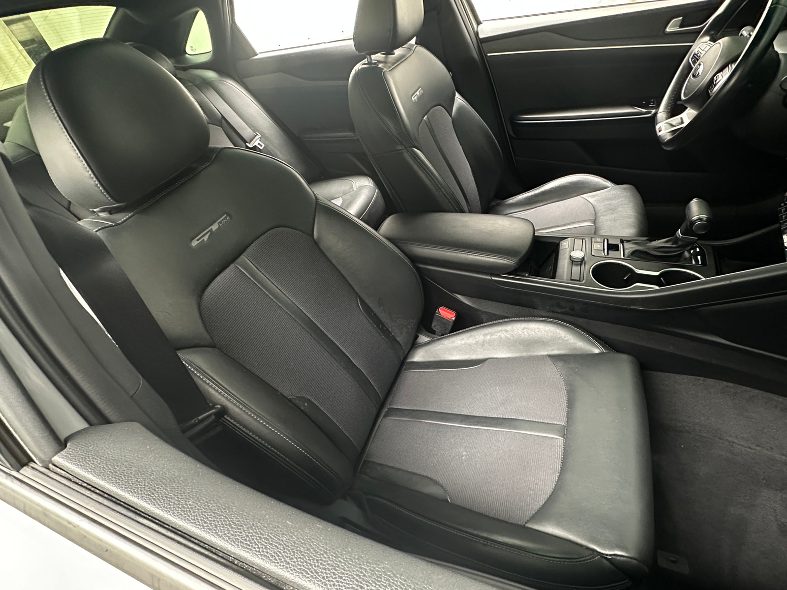 Thumbnail: 2021 Kia K5 - 2