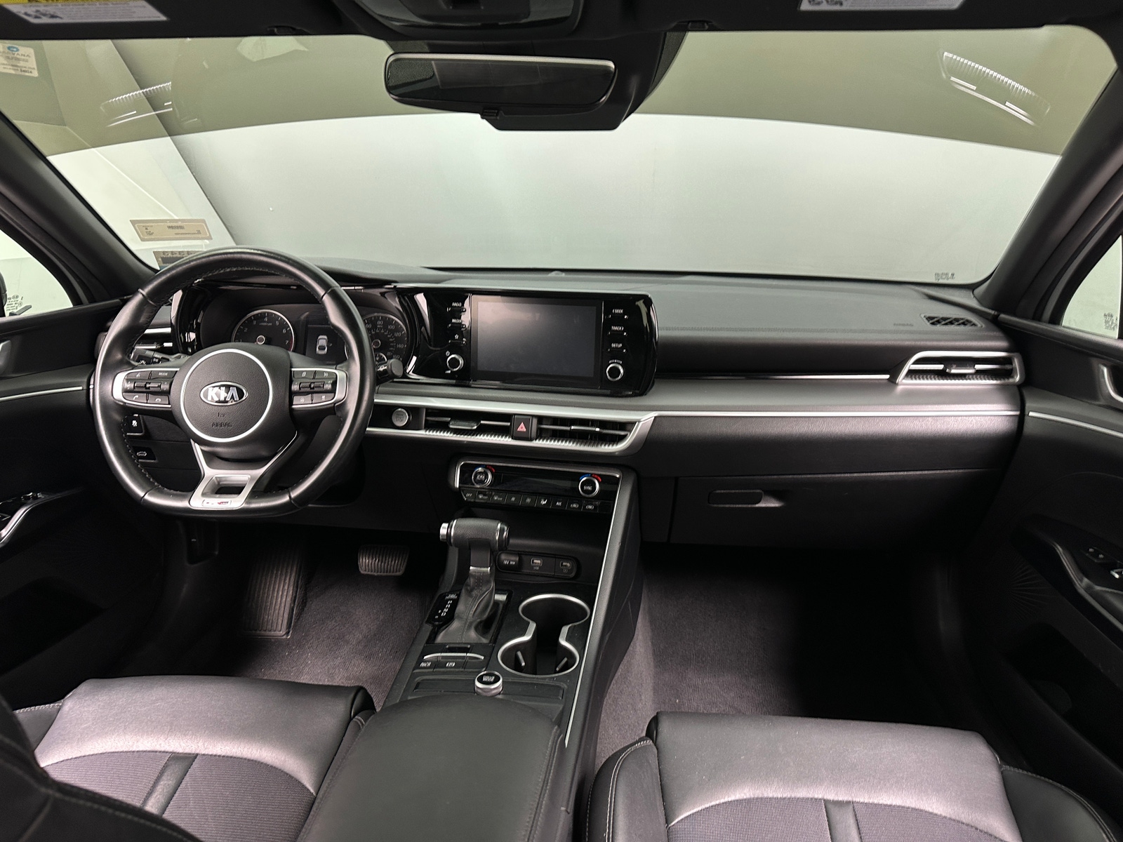 Thumbnail: 2021 Kia K5 - 3