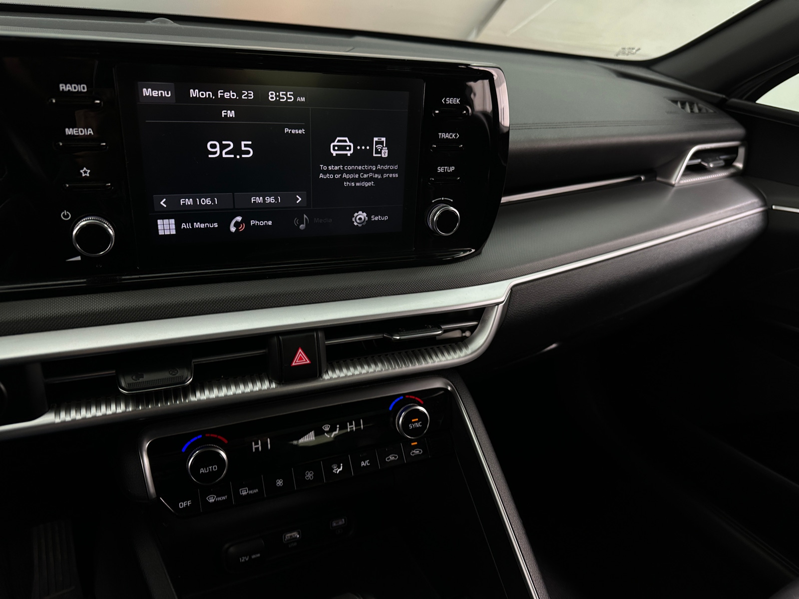 Thumbnail: 2021 Kia K5 - 4