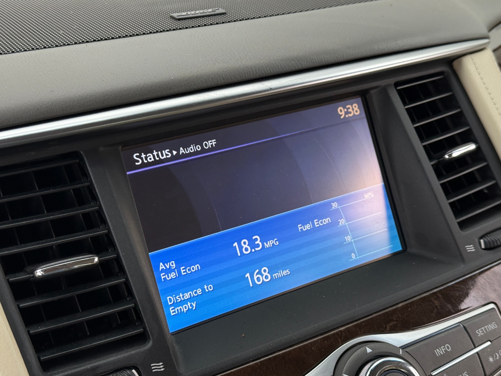 Thumbnail: 2017 INFINITI QX80 - 3