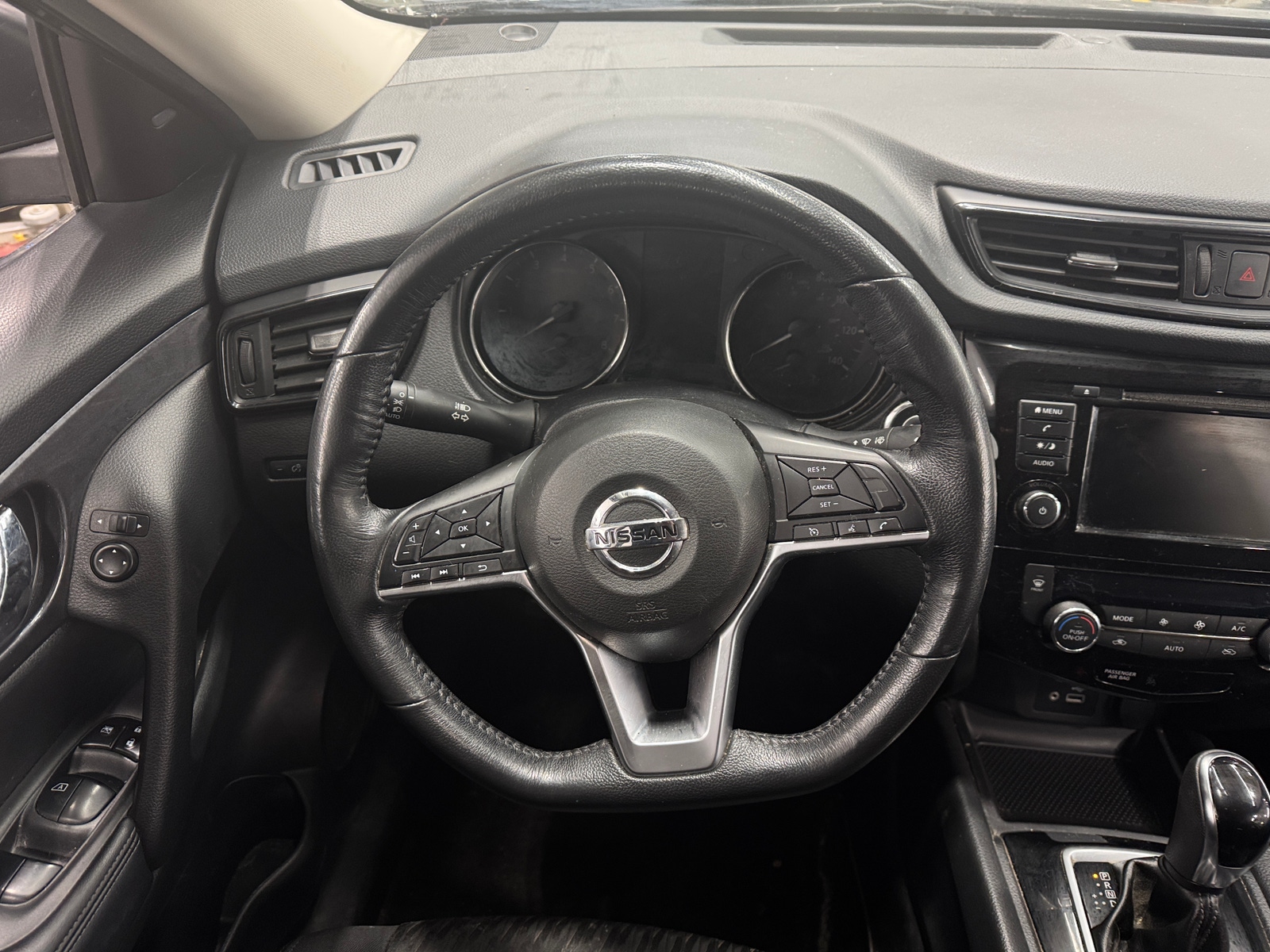 Thumbnail: 2018 Nissan Rogue - 5