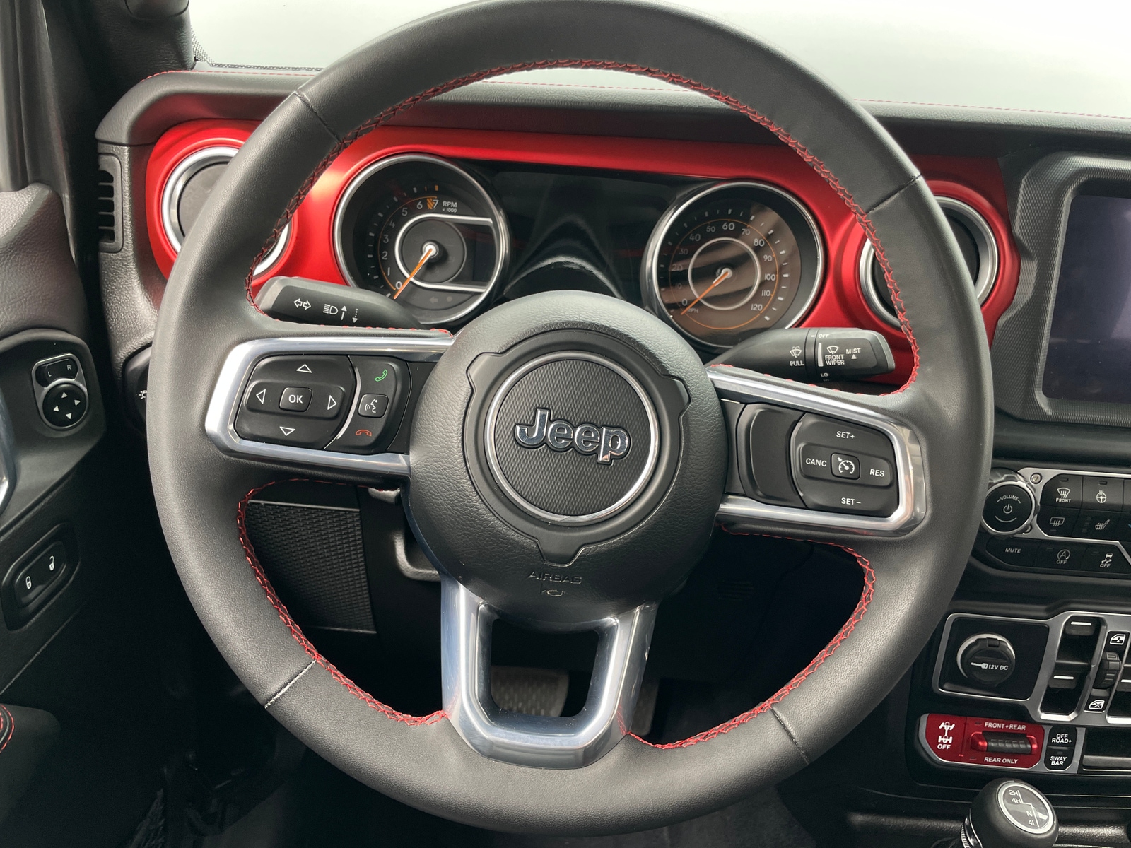 Thumbnail: 2023 Jeep Gladiator - 5