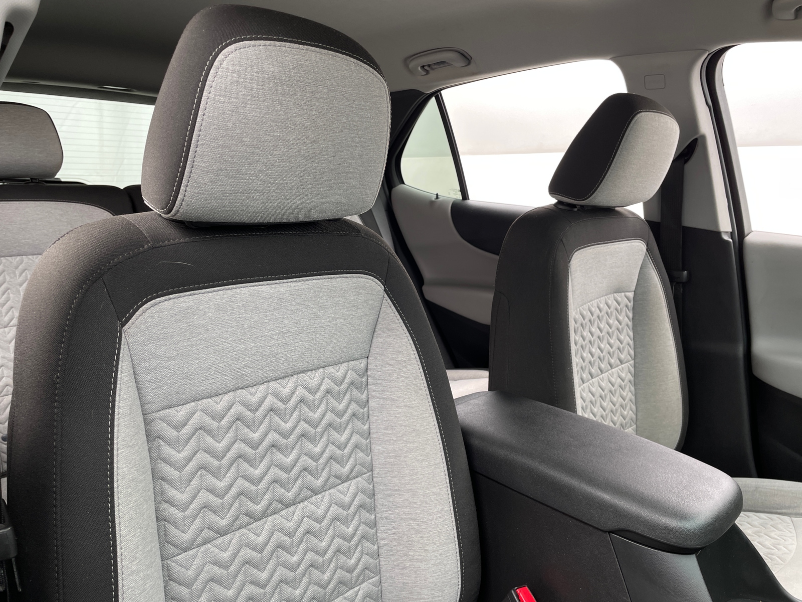 Thumbnail: 2023 Chevrolet Equinox - 2