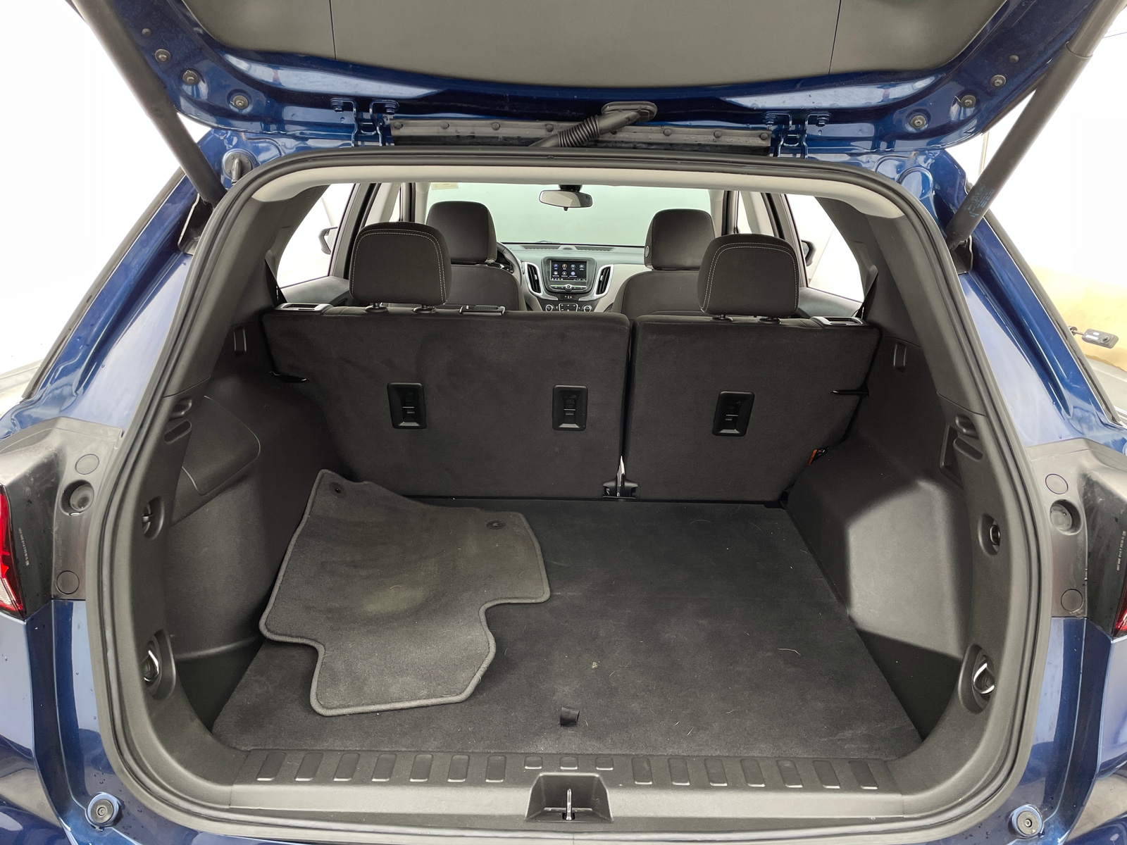 Thumbnail: 2023 Chevrolet Equinox - 7