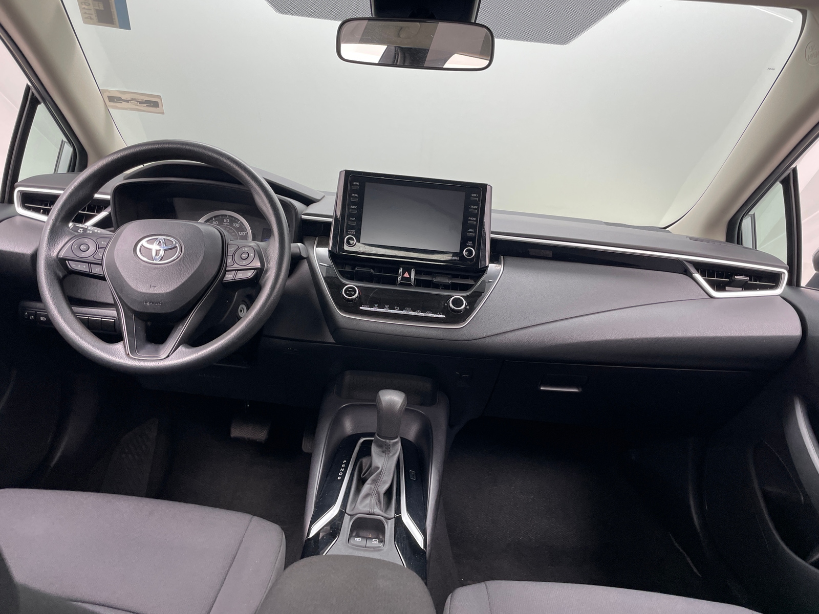 Thumbnail: 2022 Toyota Corolla - 3