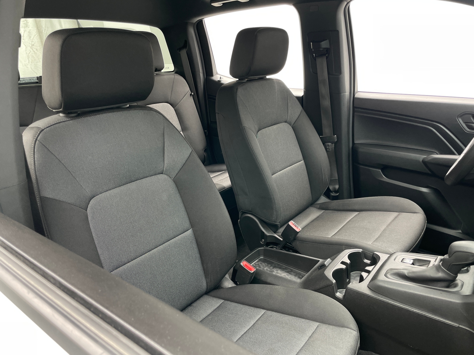 Thumbnail: 2024 Chevrolet Colorado - 2