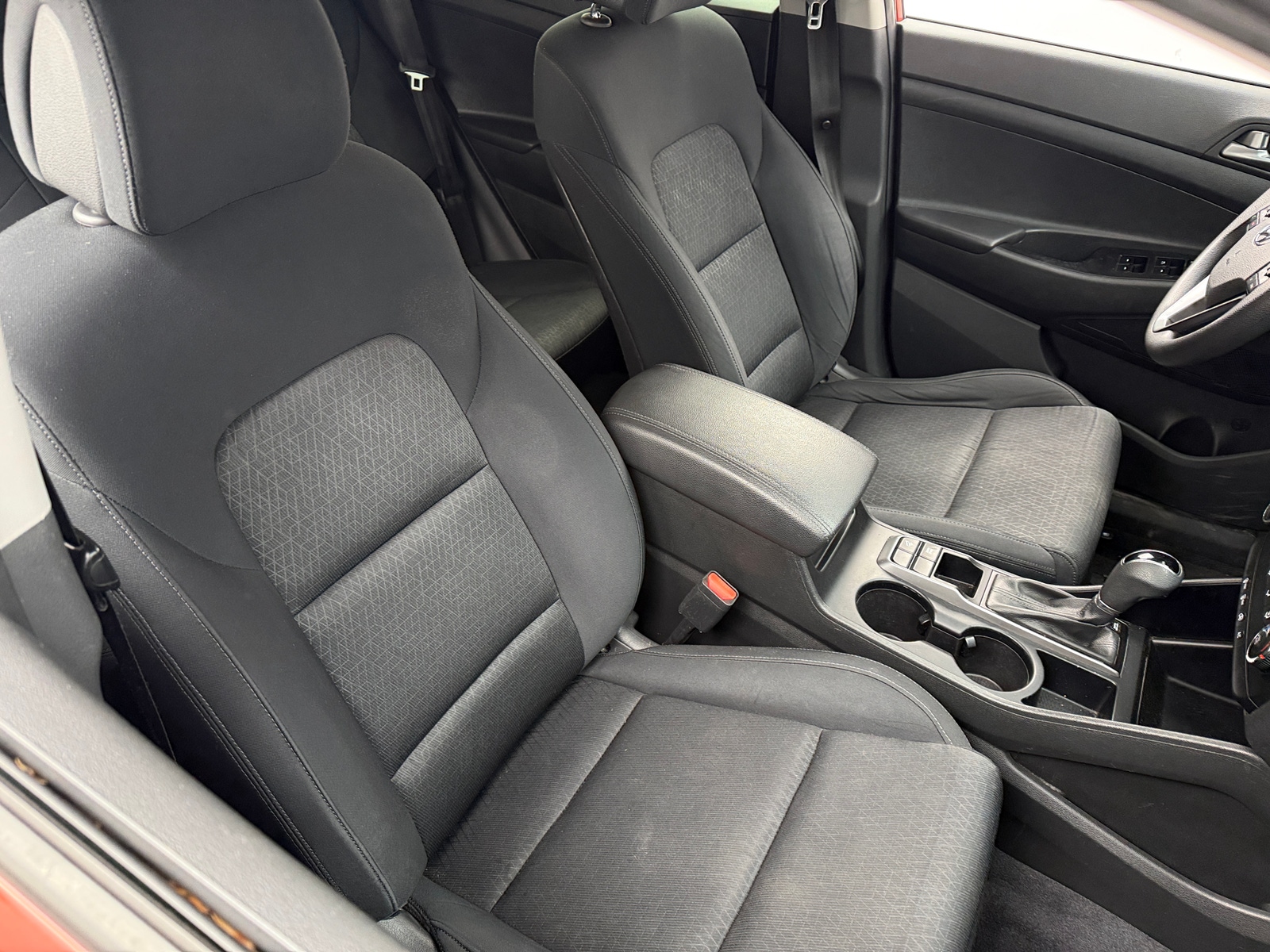 Thumbnail: 2016 Hyundai Tucson - 2