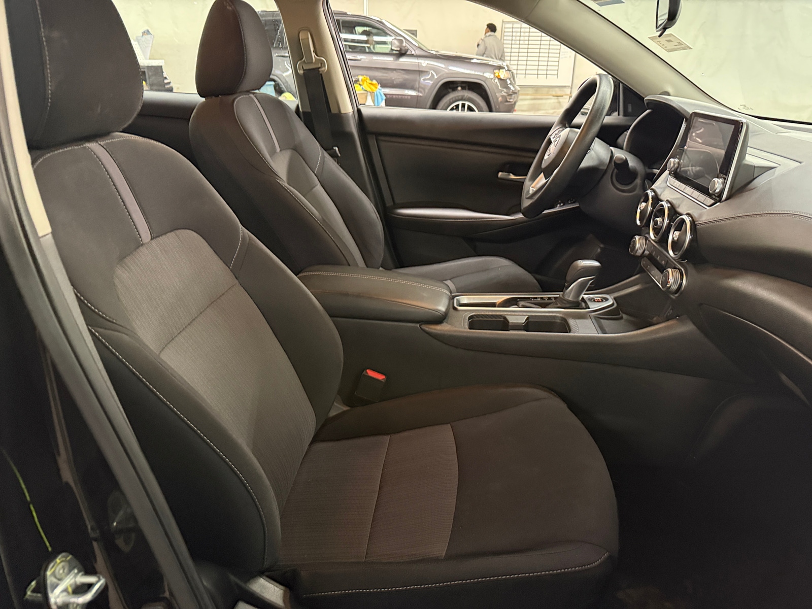 Thumbnail: 2024 Nissan Sentra - 2