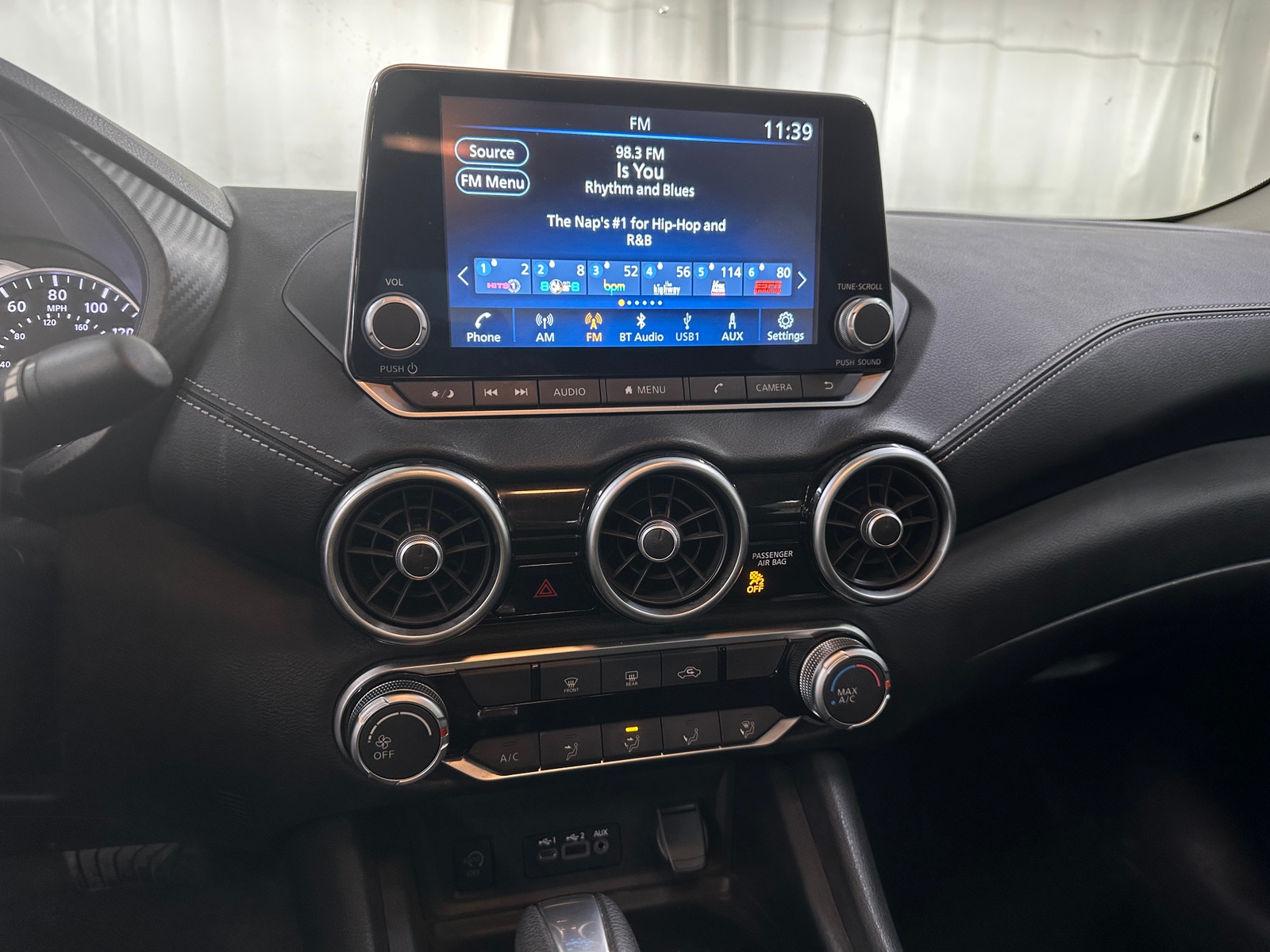 Thumbnail: 2024 Nissan Sentra - 4