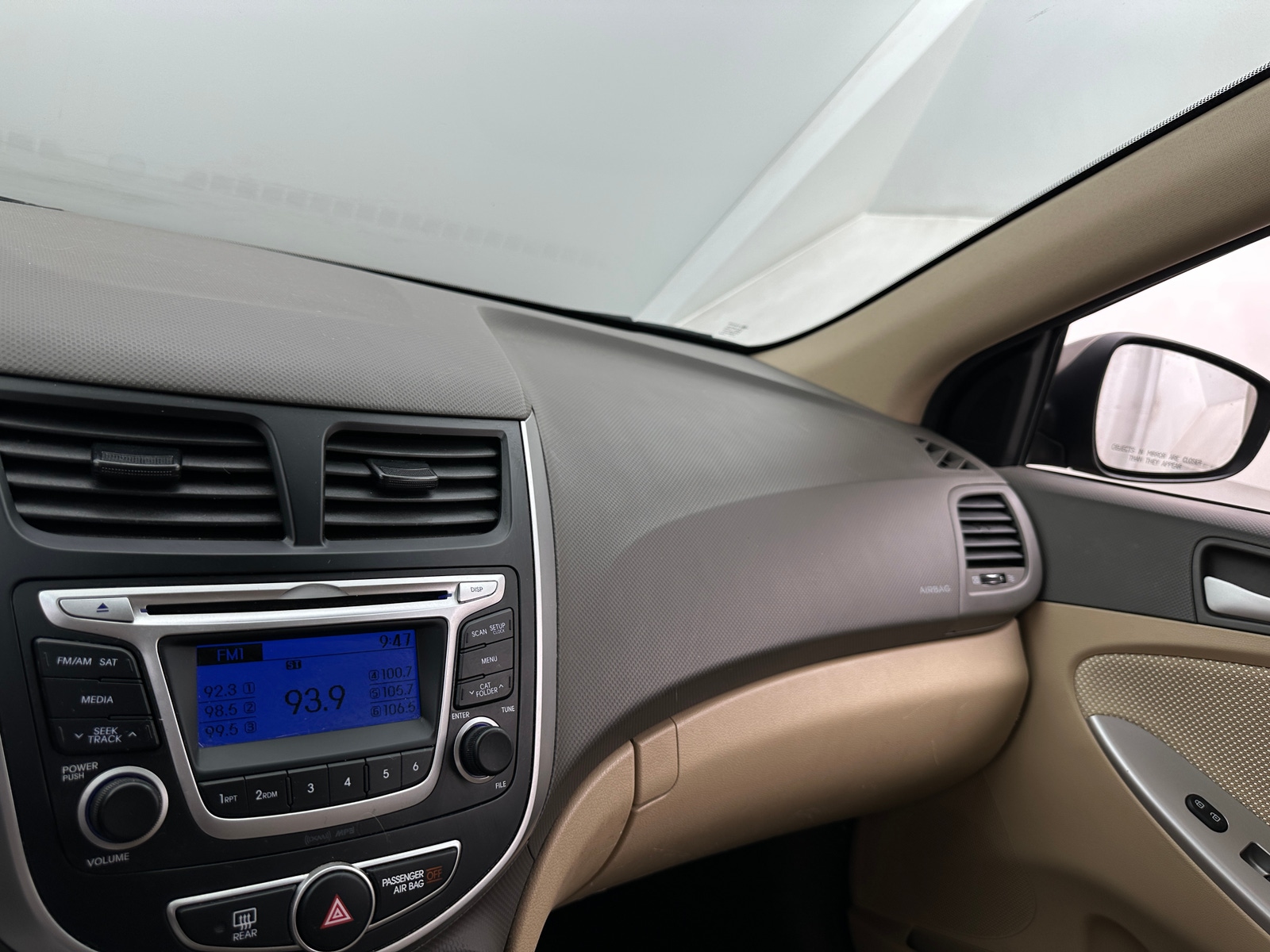 Thumbnail: 2014 Hyundai Accent - 4