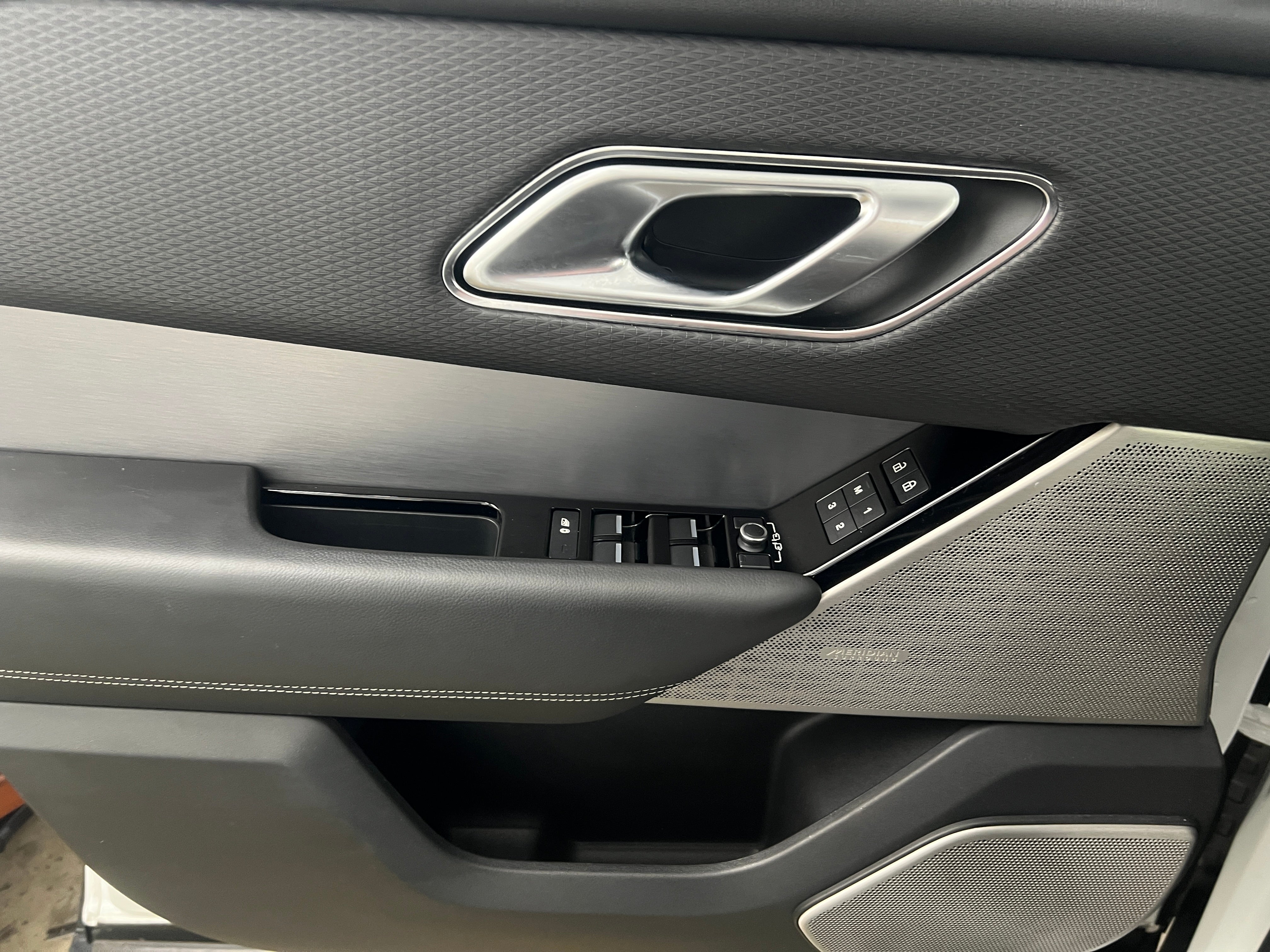 2021 Land Rover Range Rover Velar