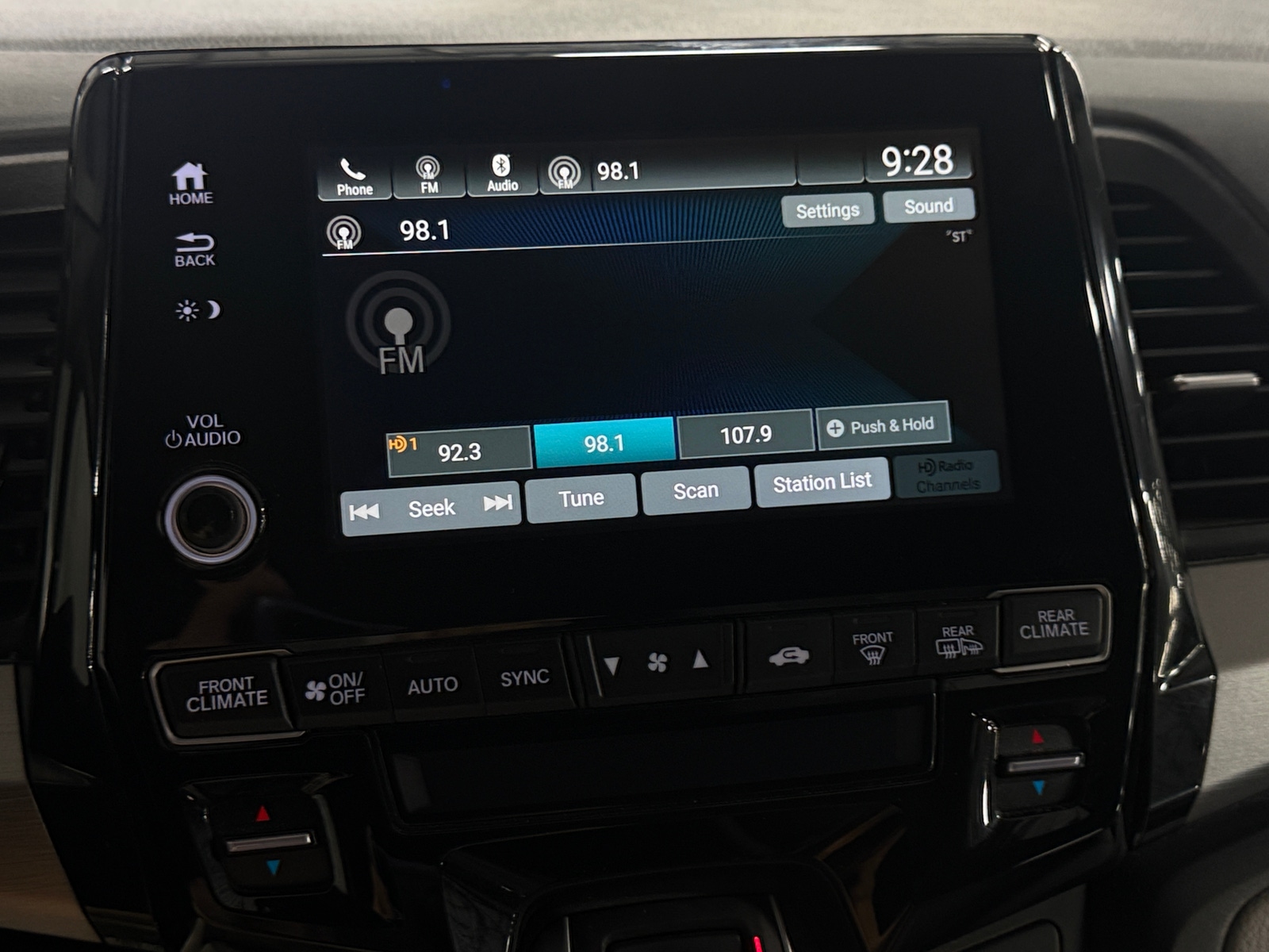 Thumbnail: 2021 Honda Odyssey - 4