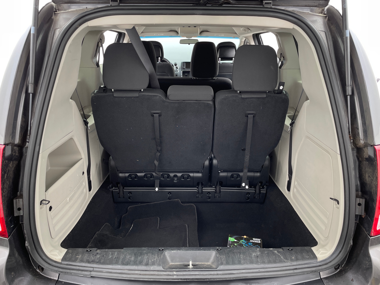 Thumbnail: 2017 Dodge Grand Caravan - 7