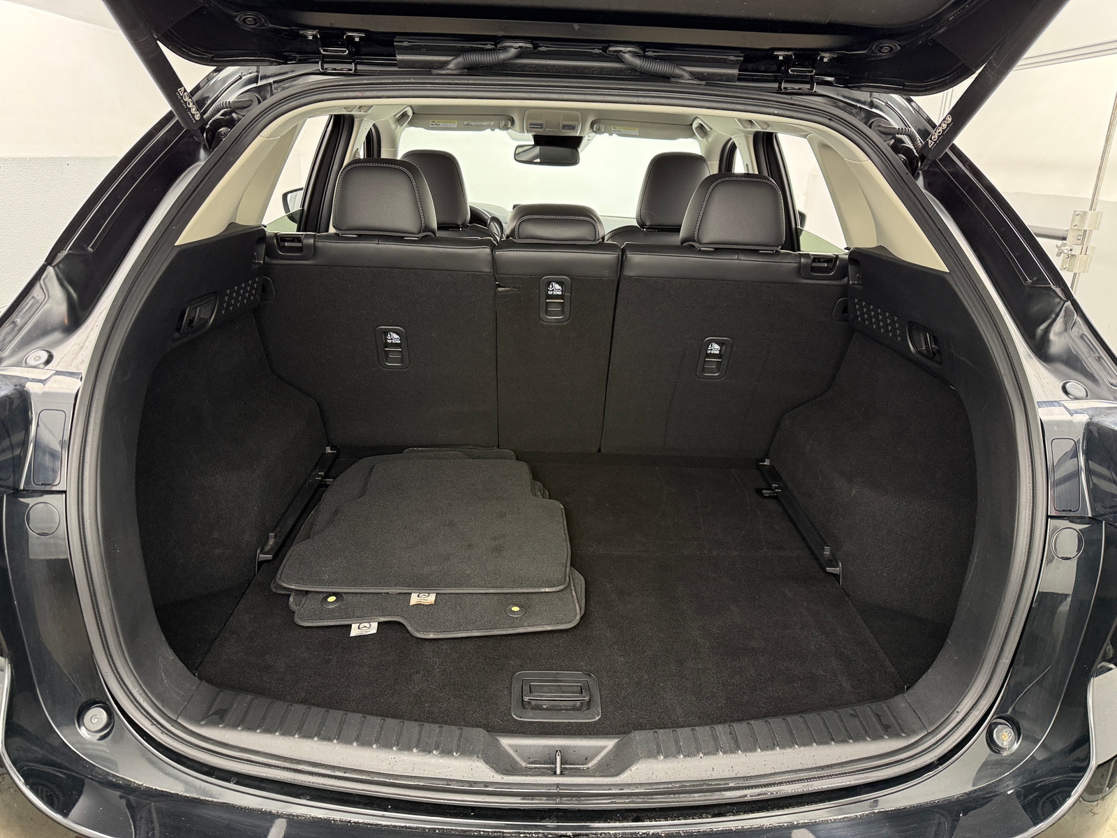 Thumbnail: 2025 Mazda CX-5 - 6