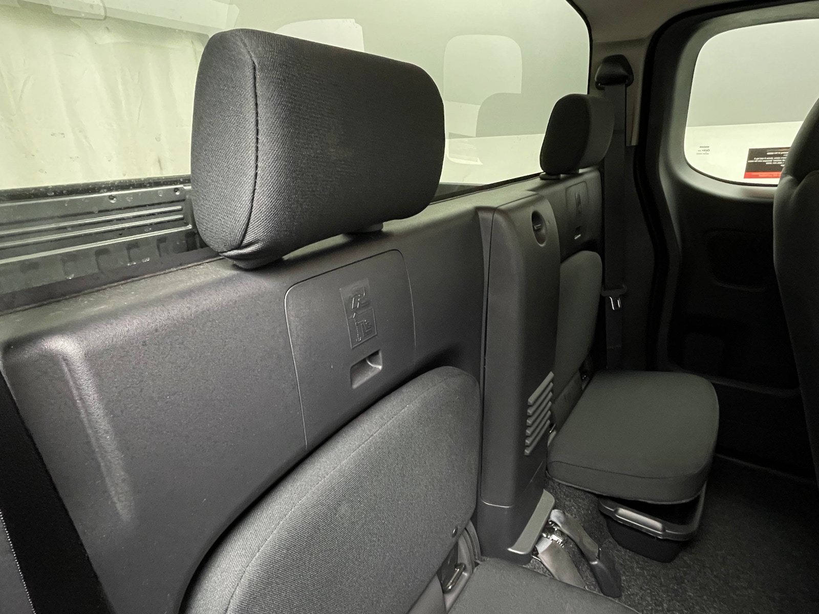 Thumbnail: 2022 Nissan Frontier - 6