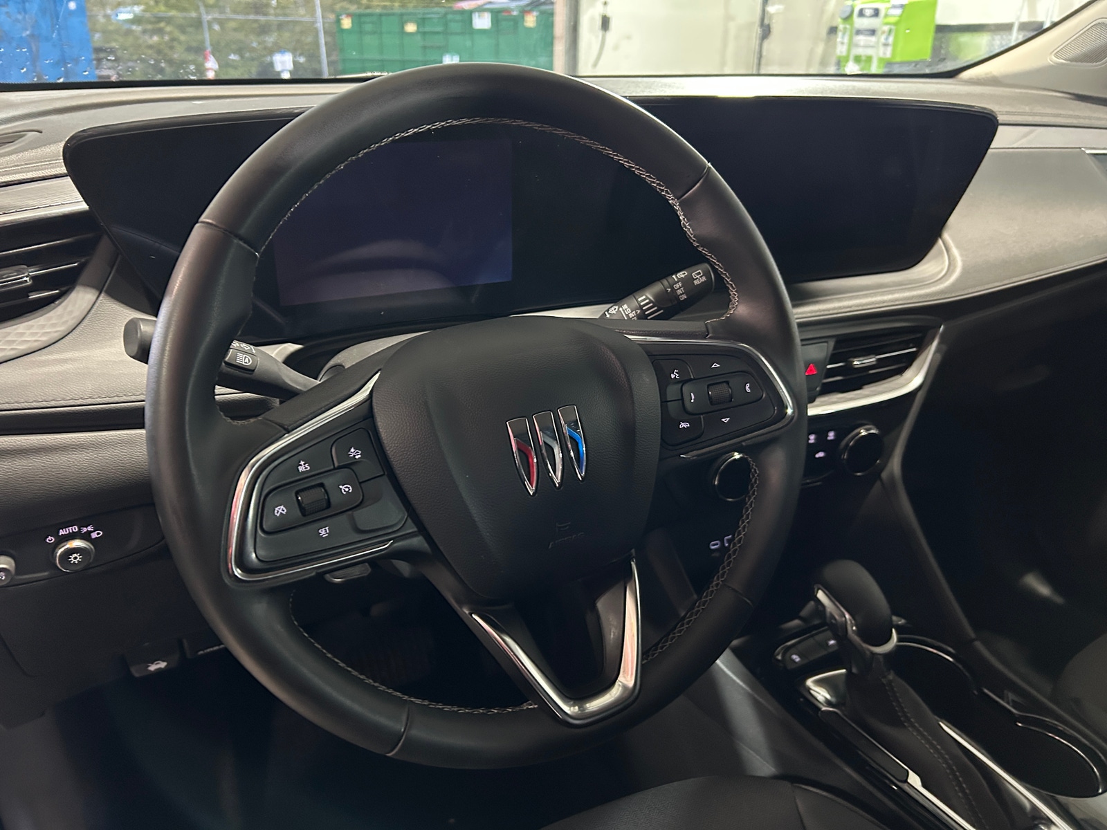 Thumbnail: 2025 Buick Encore GX - 5