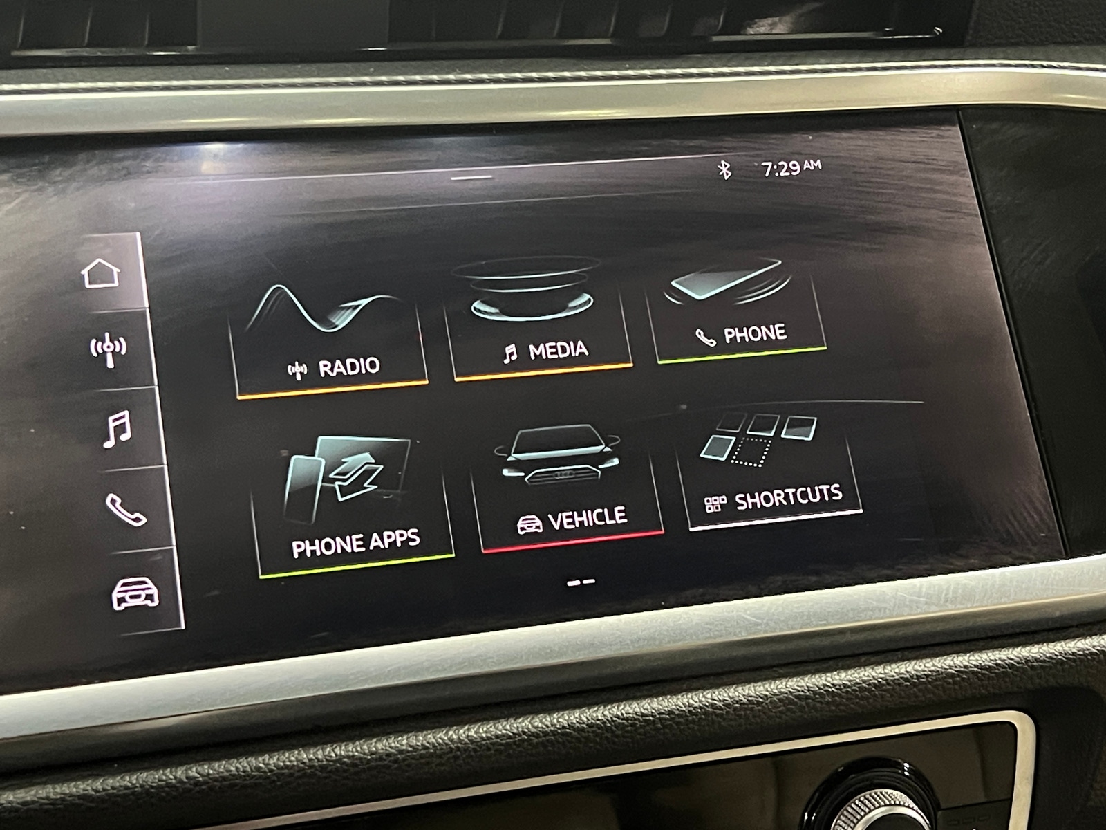 Thumbnail: 2020 Audi Q3 - 3