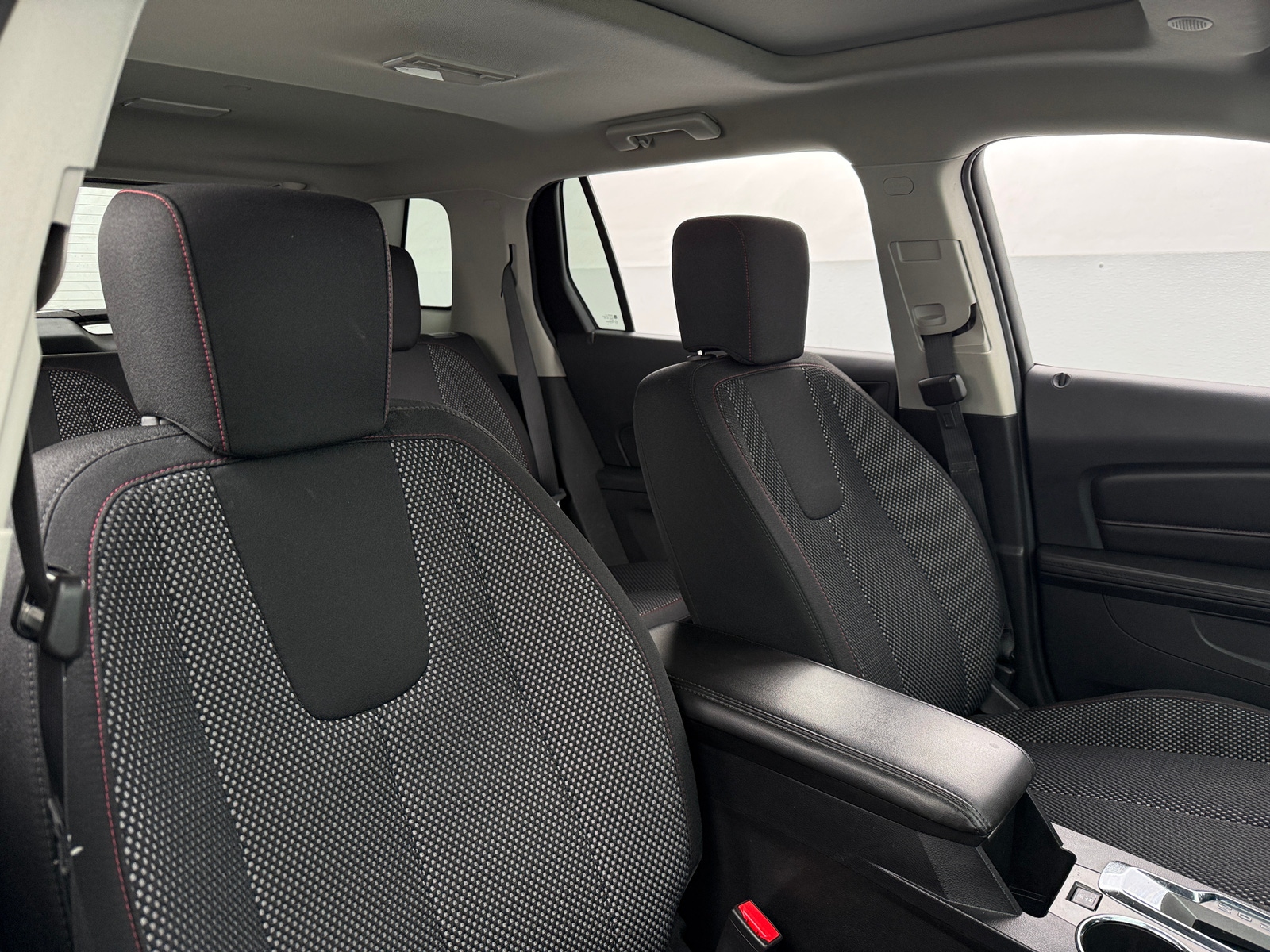 Thumbnail: 2017 GMC Terrain - 2