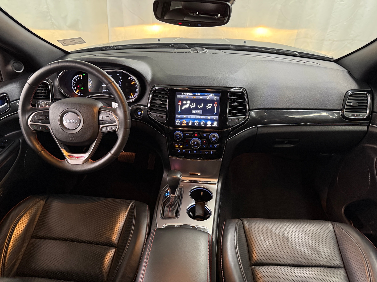 Thumbnail: 2020 Jeep Grand Cherokee - 2