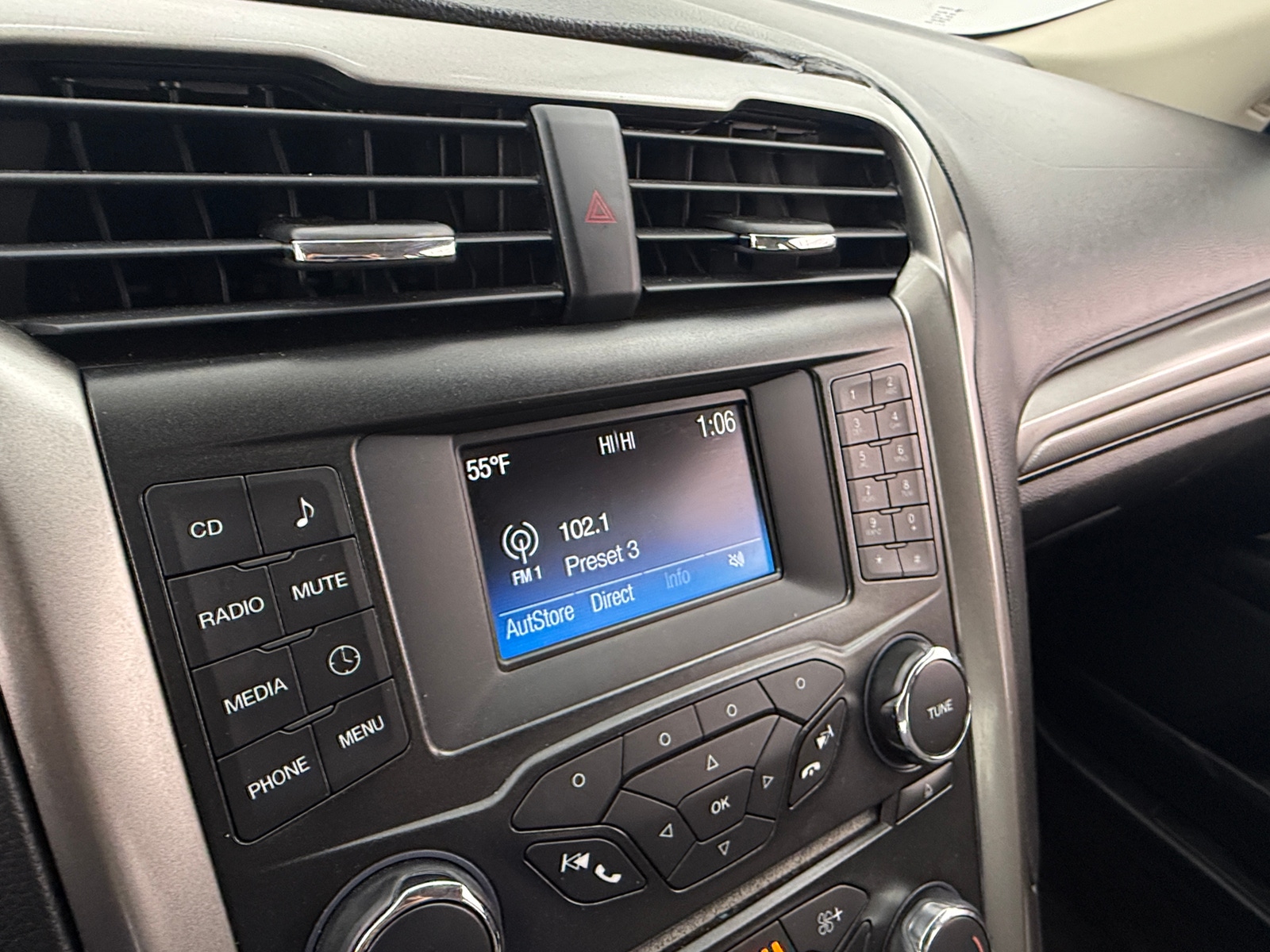 Thumbnail: 2018 Ford Fusion - 4