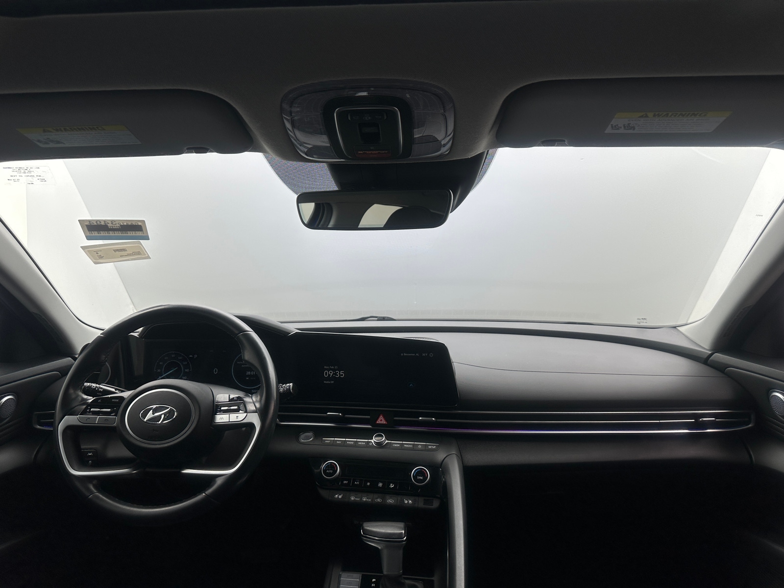 Thumbnail: 2023 Hyundai Elantra - 2