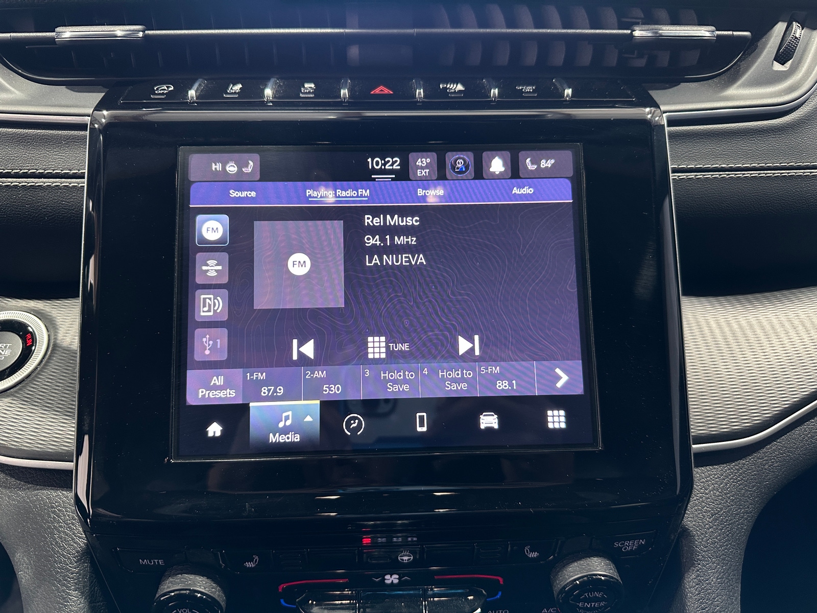 Thumbnail: 2023 Jeep Grand Cherokee - 3