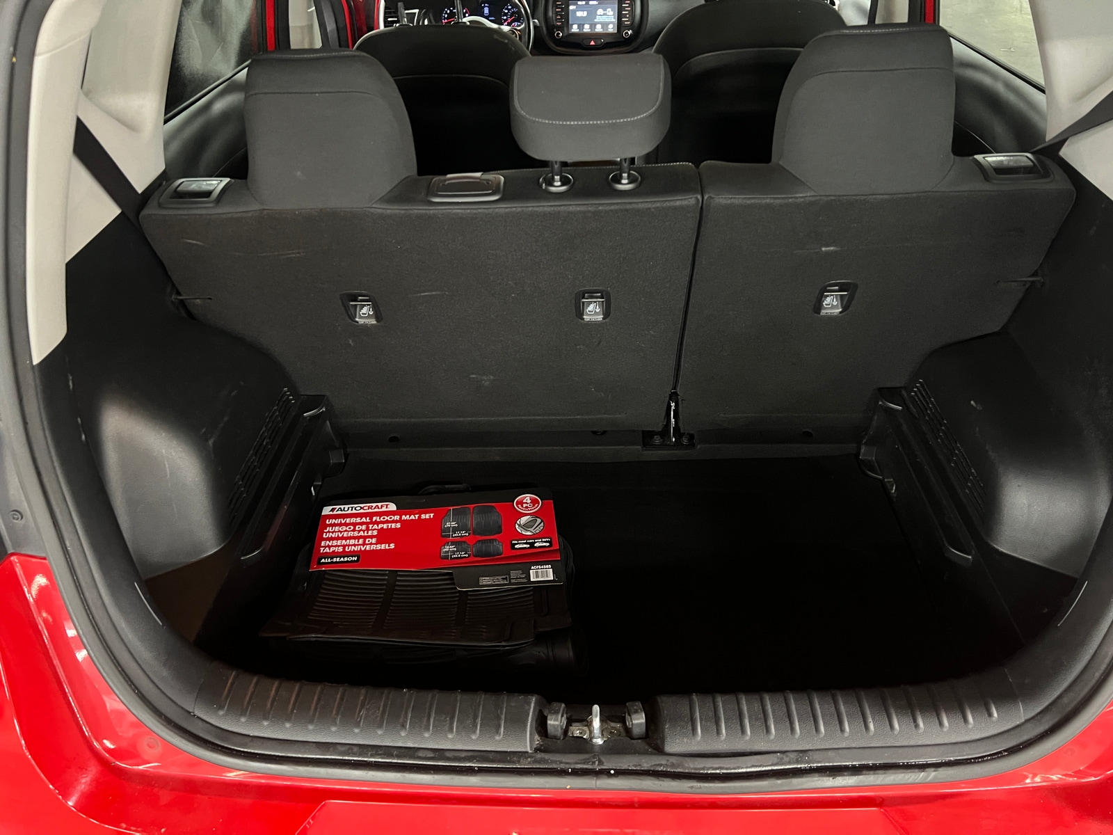 Thumbnail: 2020 Kia Soul - 7