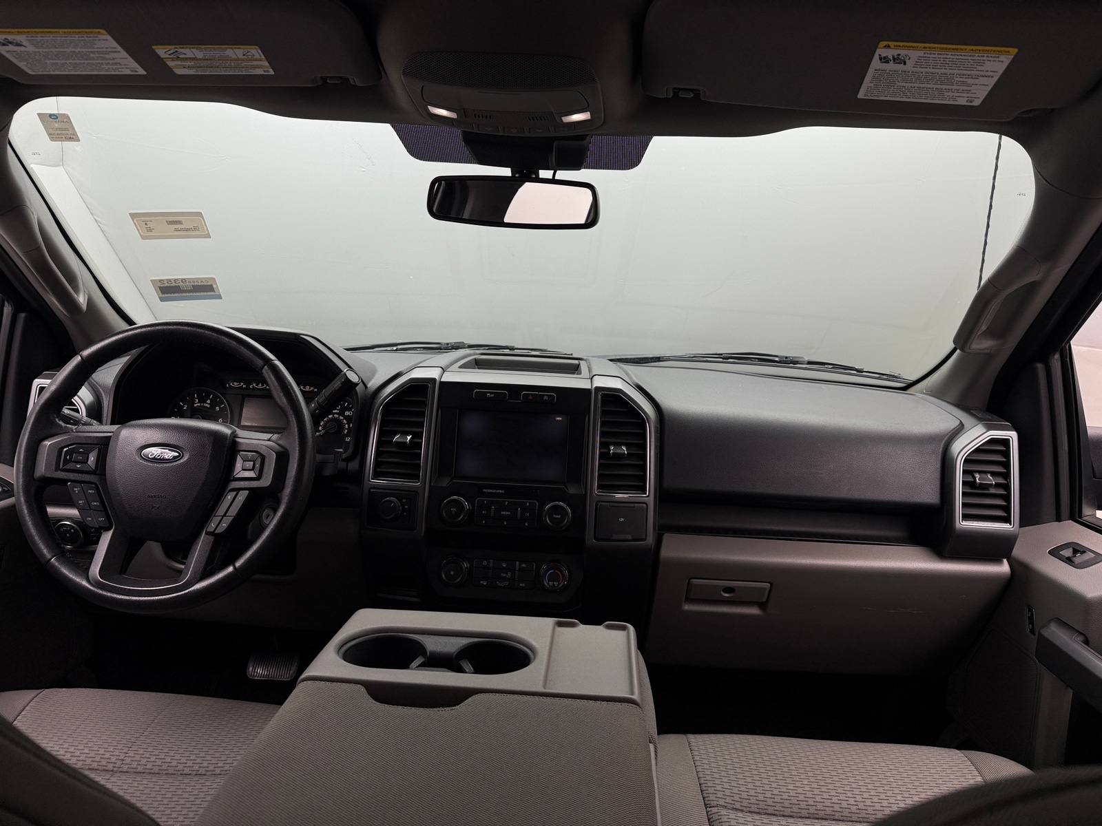 Thumbnail: 2019 Ford Econoline - 3