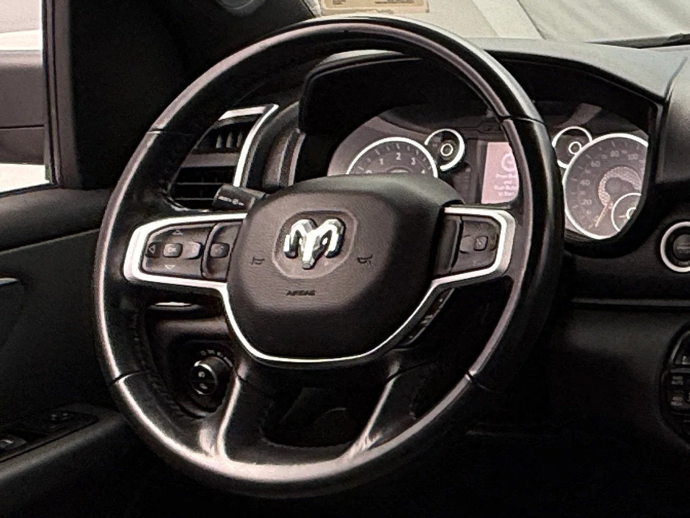 Thumbnail: 2022 RAM 1500 - 5