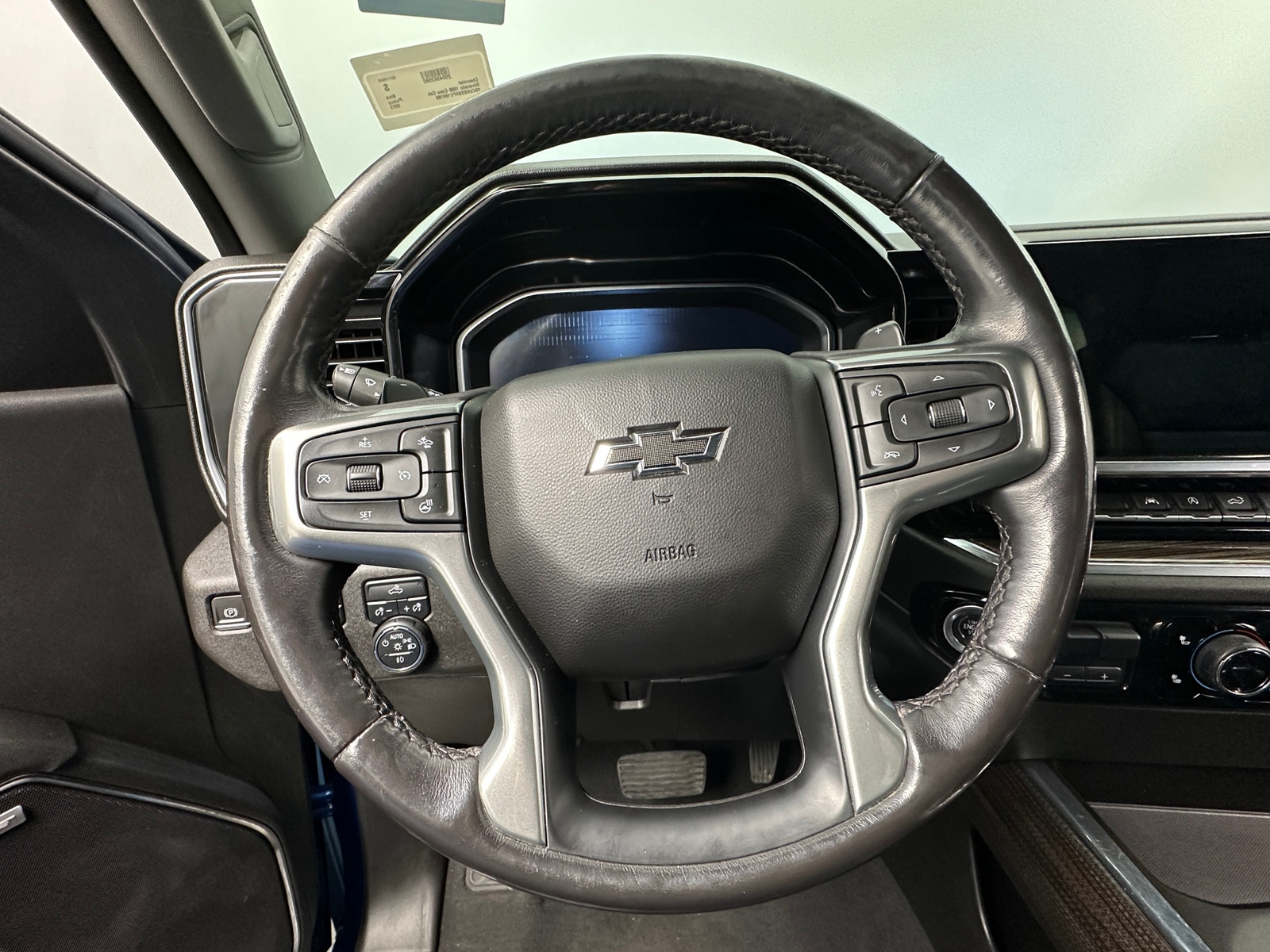 Thumbnail: 2023 Chevrolet Silverado 1500 - 4