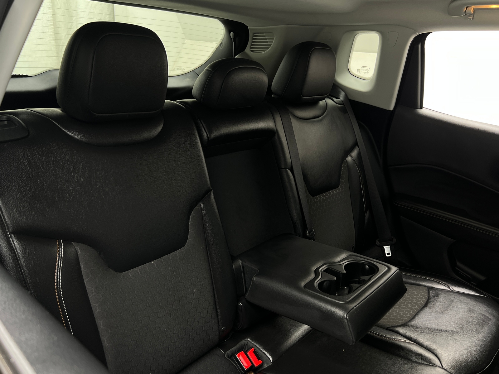 Thumbnail: 2018 Jeep Compass - 6