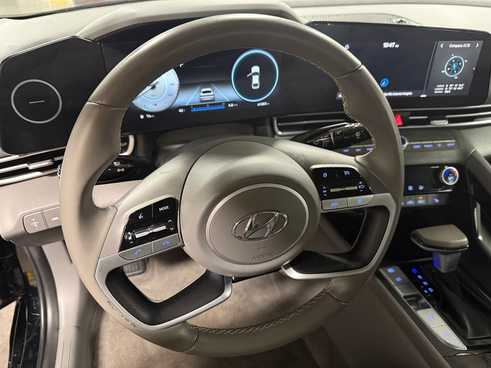 Thumbnail: 2023 Hyundai Elantra - 5