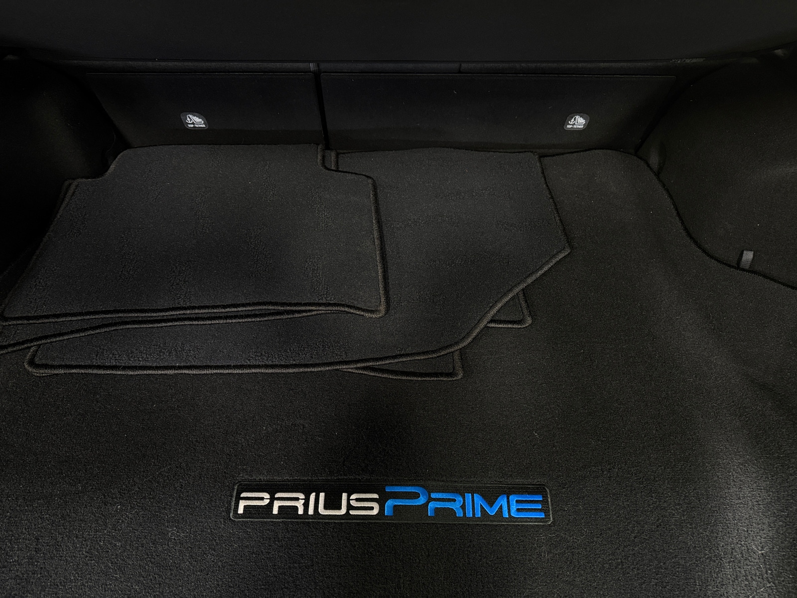 Thumbnail: 2018 Toyota Prius Prime - 6