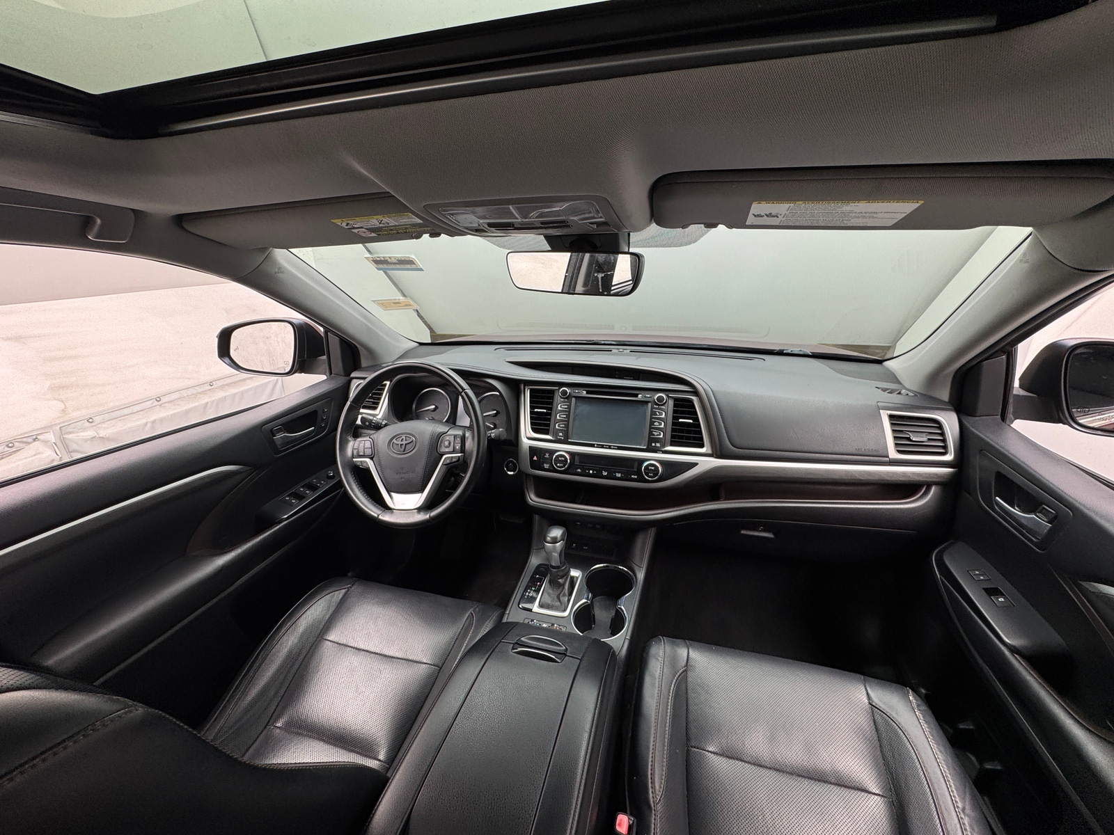 Thumbnail: 2017 Toyota Highlander - 2