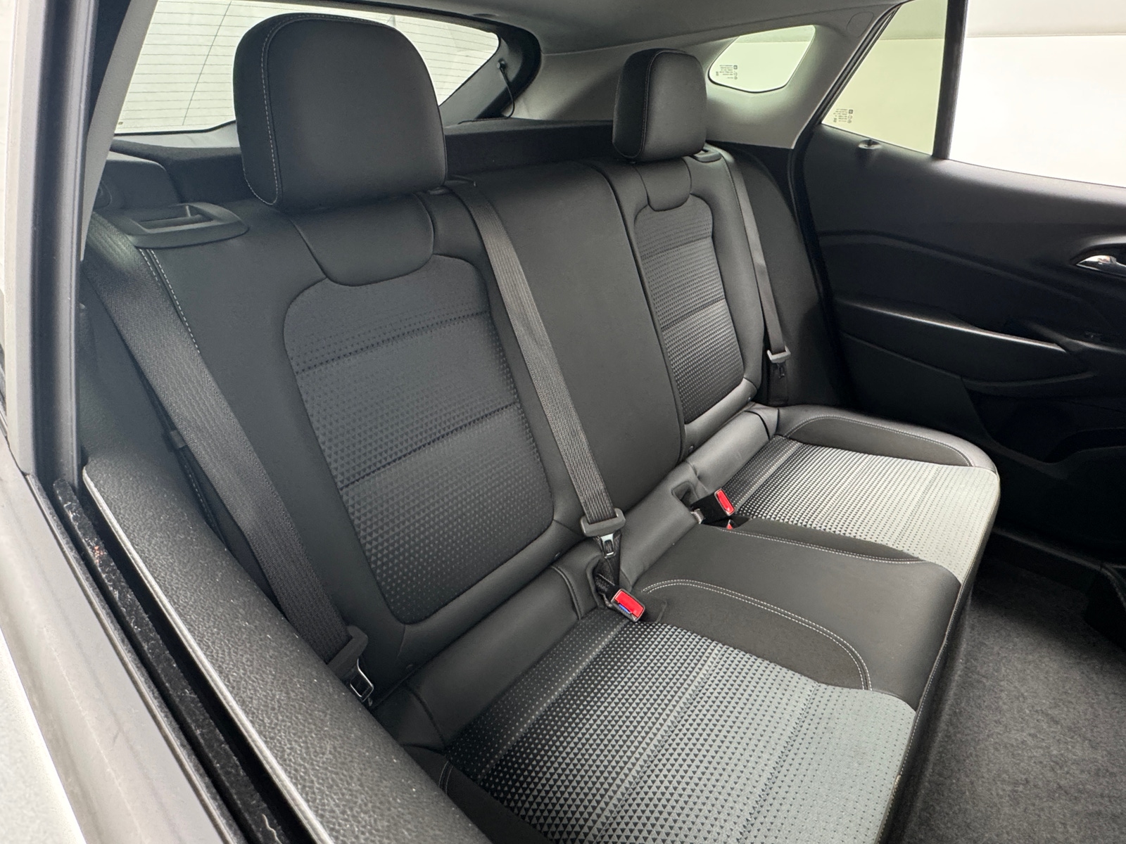 Thumbnail: 2025 Chevrolet Trax - 6