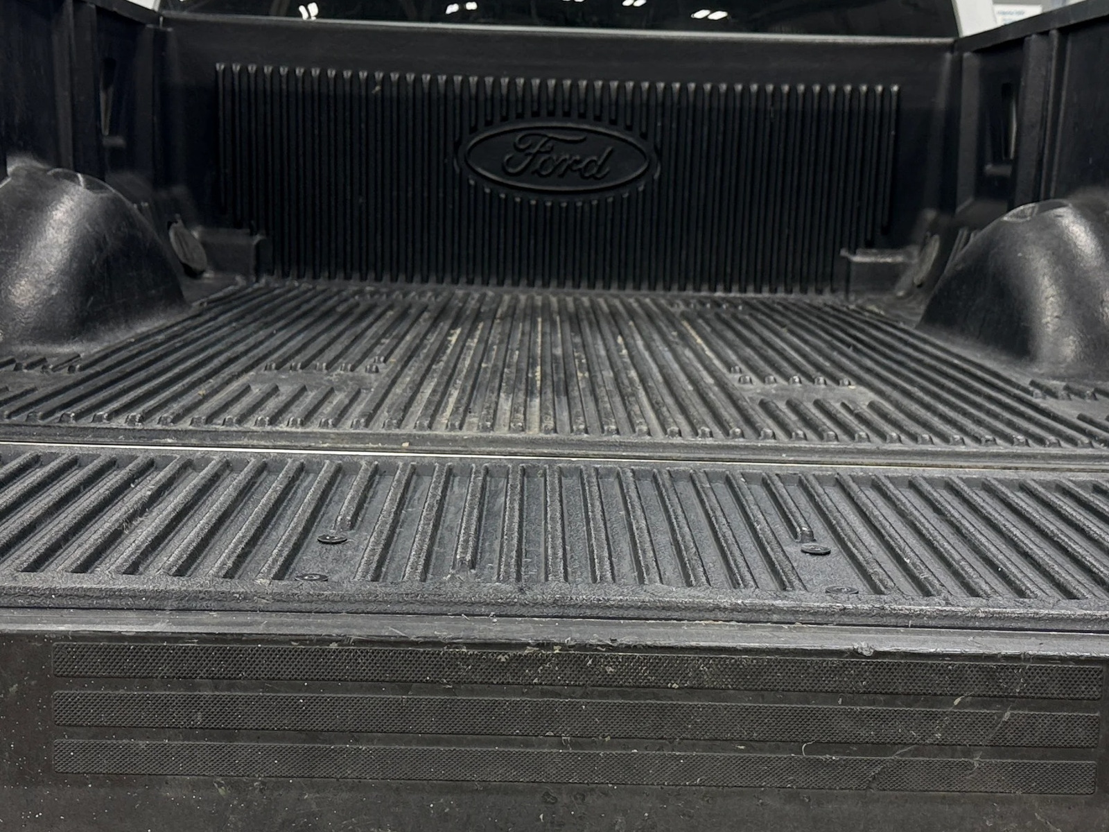 Thumbnail: 2023 Ford Econoline - 6