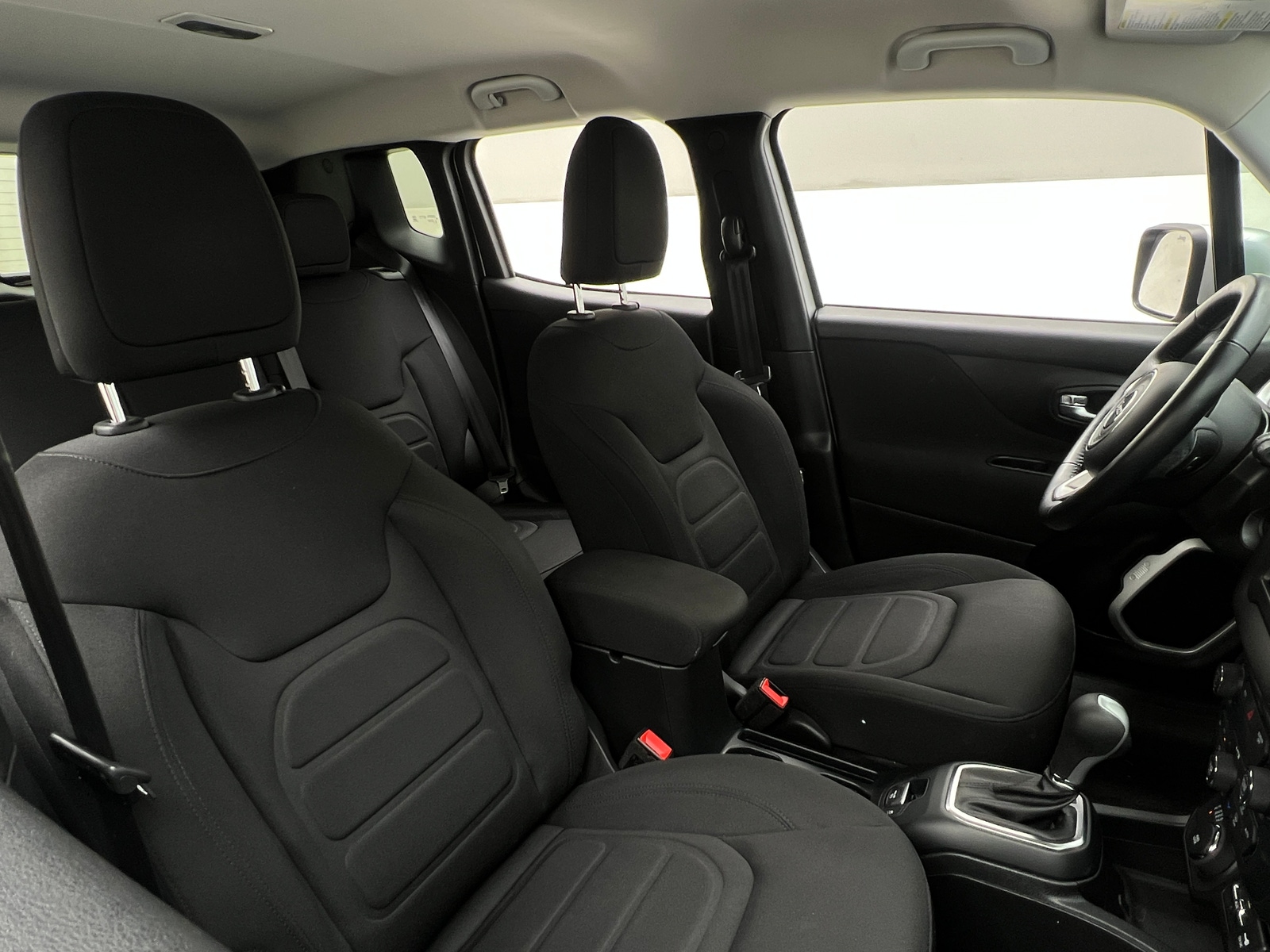 Thumbnail: 2019 Jeep Renegade - 2