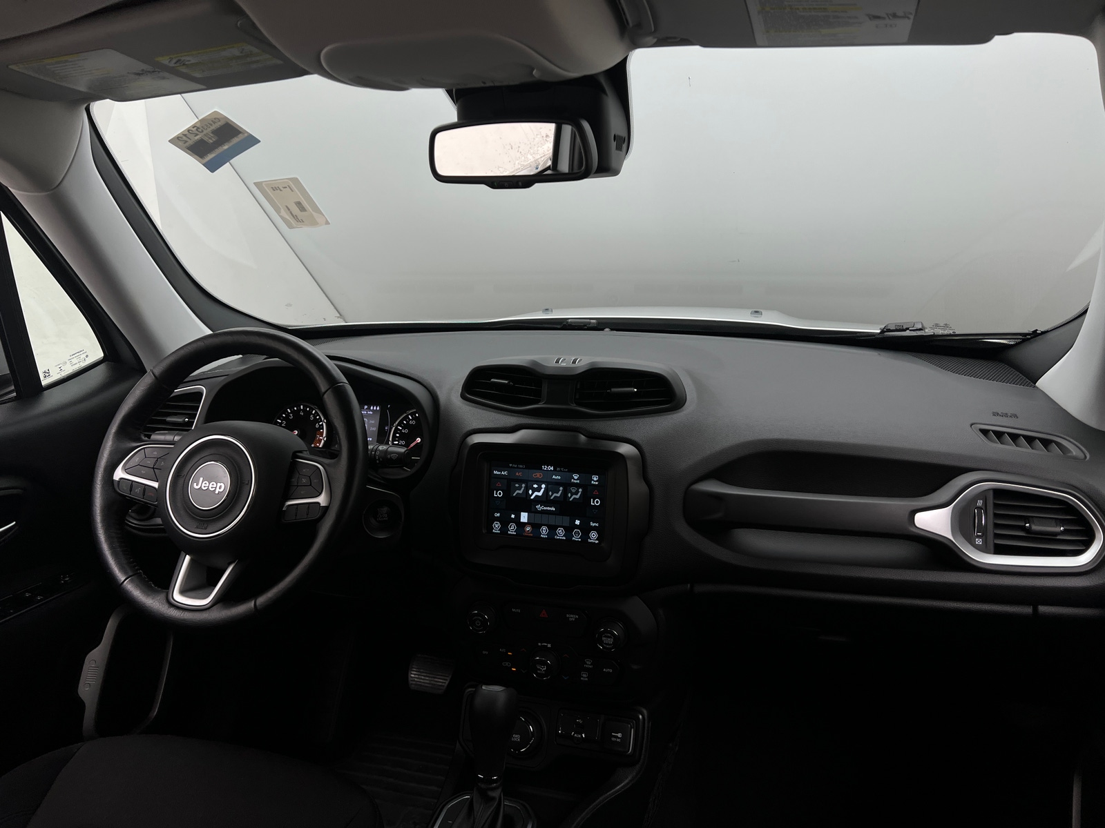 Thumbnail: 2019 Jeep Renegade - 3