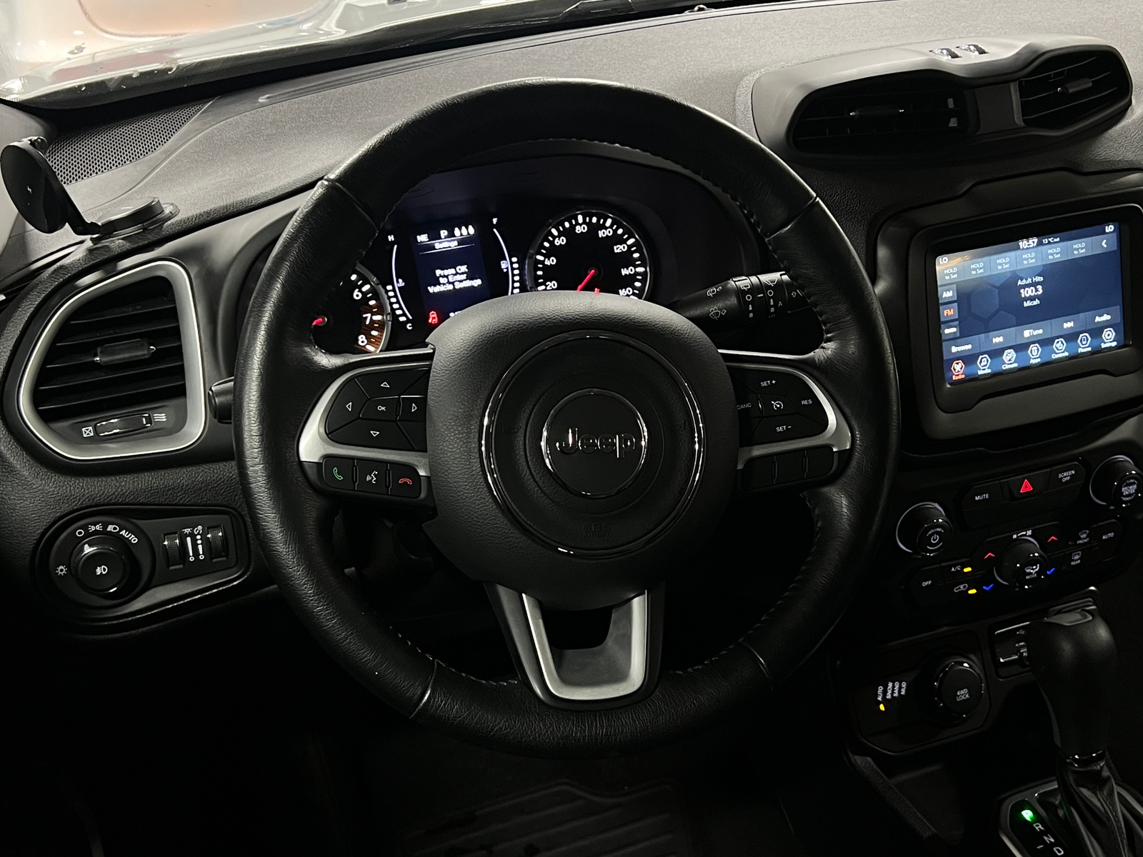 Thumbnail: 2019 Jeep Renegade - 5