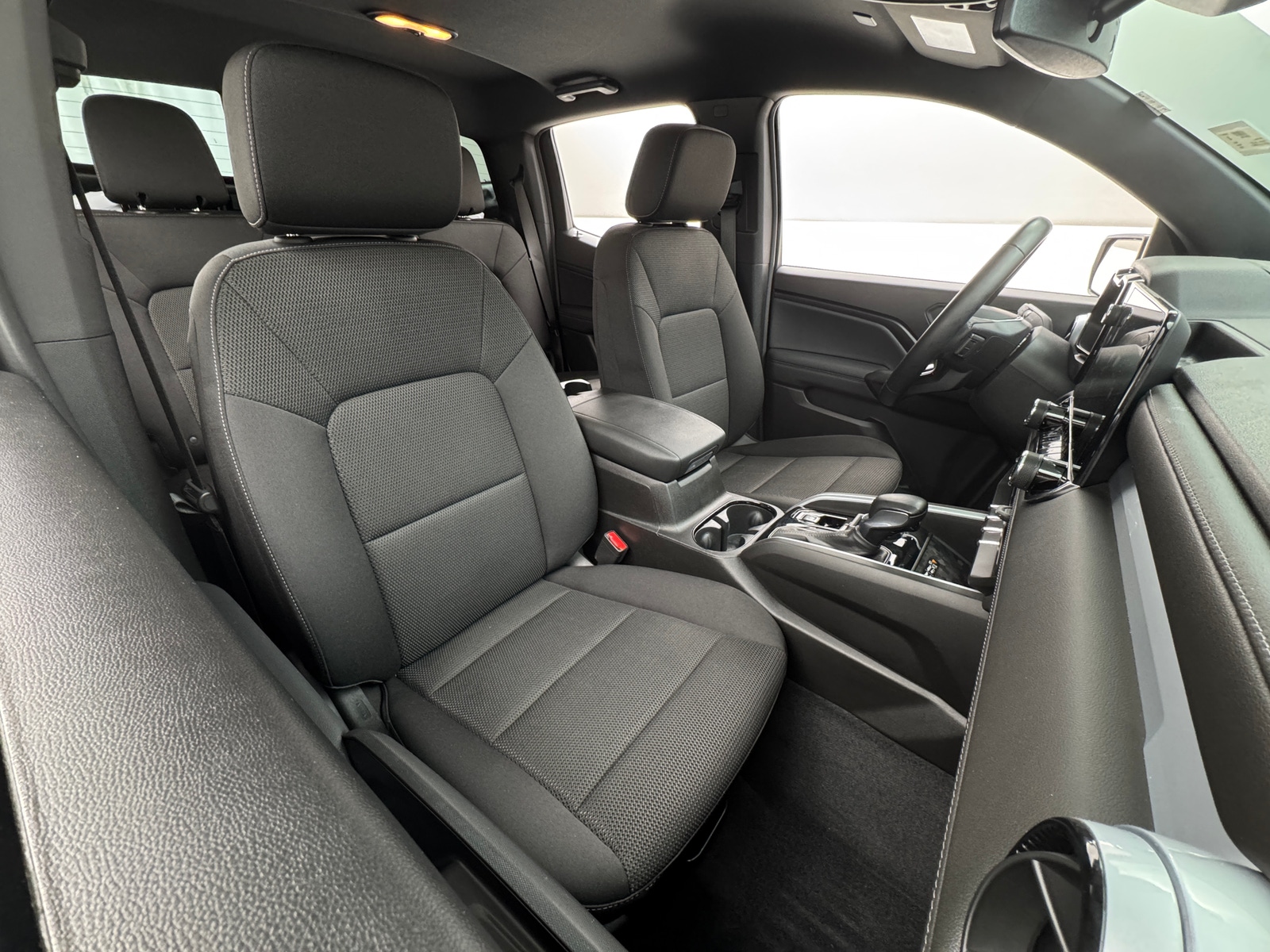 Thumbnail: 2024 Chevrolet Colorado - 2