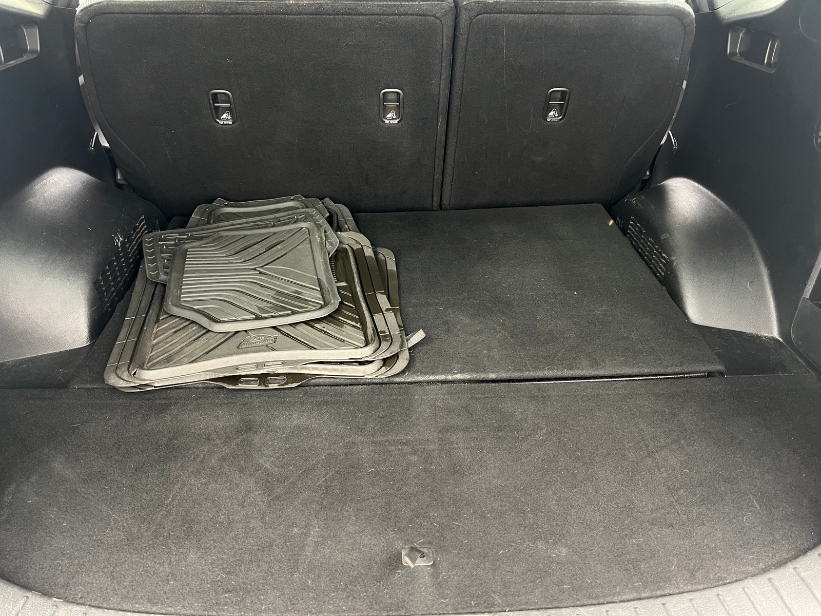 Thumbnail: 2019 Hyundai Santa Fe - 7