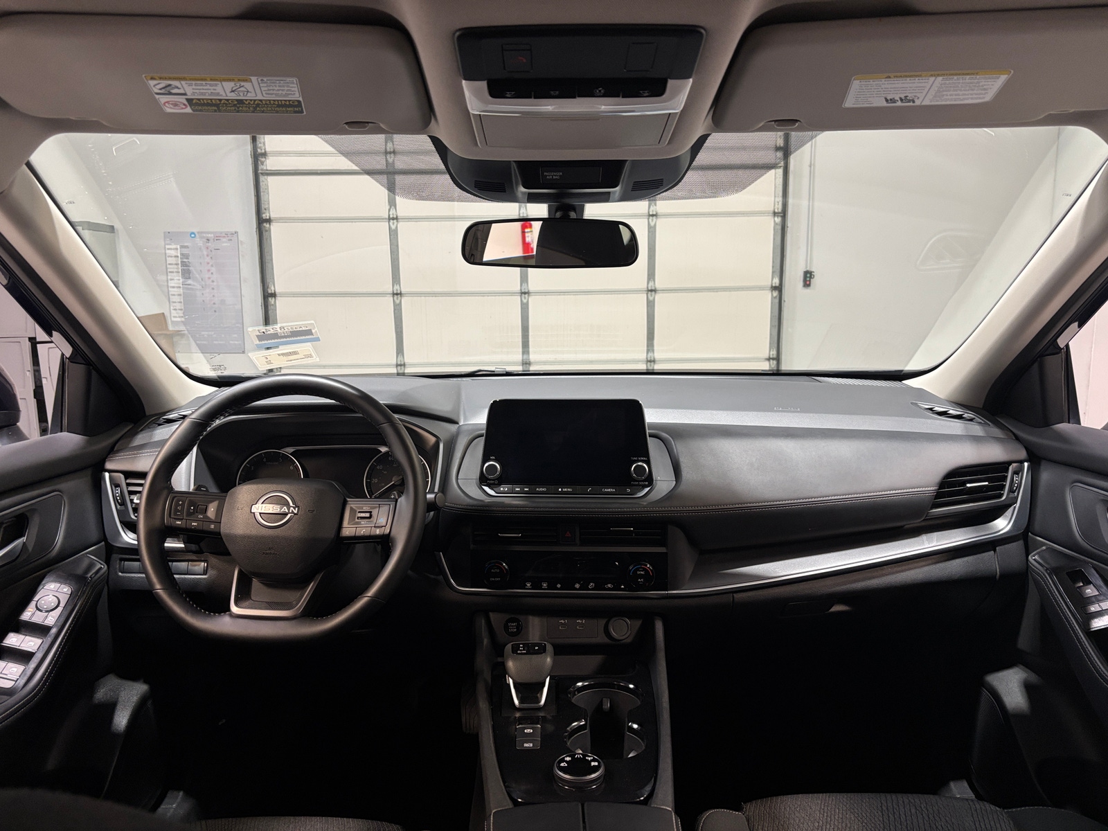 Thumbnail: 2025 Nissan Rogue - 3