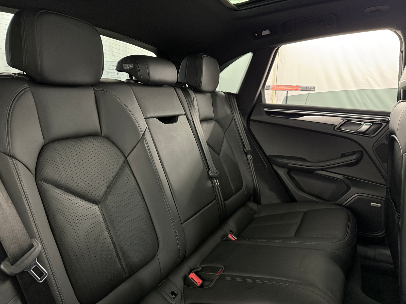 Thumbnail: 2019 Porsche Macan - 5