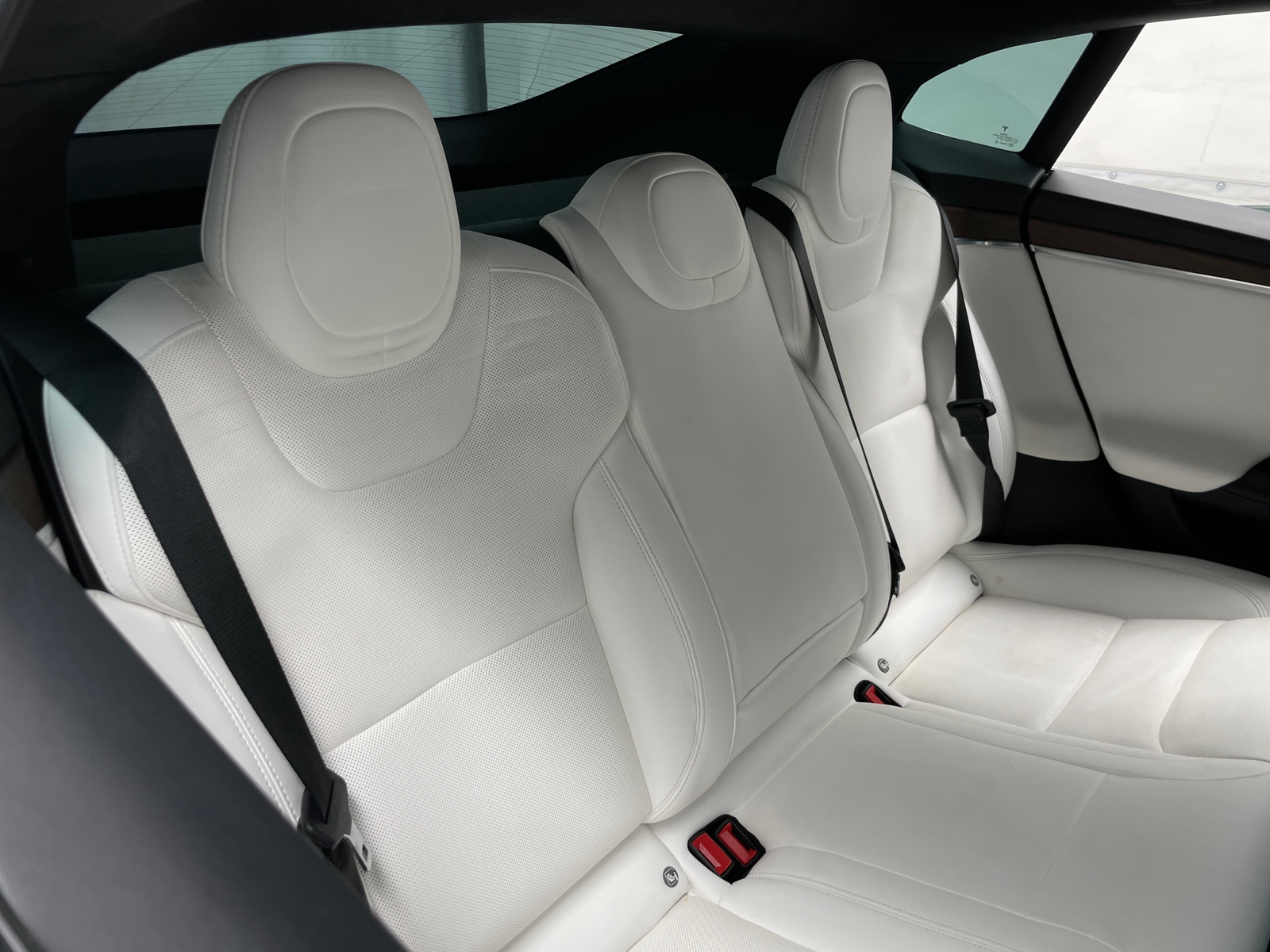 Thumbnail: 2022 Tesla Model S - 5