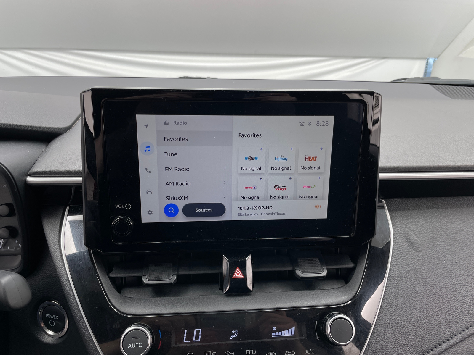 Thumbnail: 2025 Toyota Corolla - 4