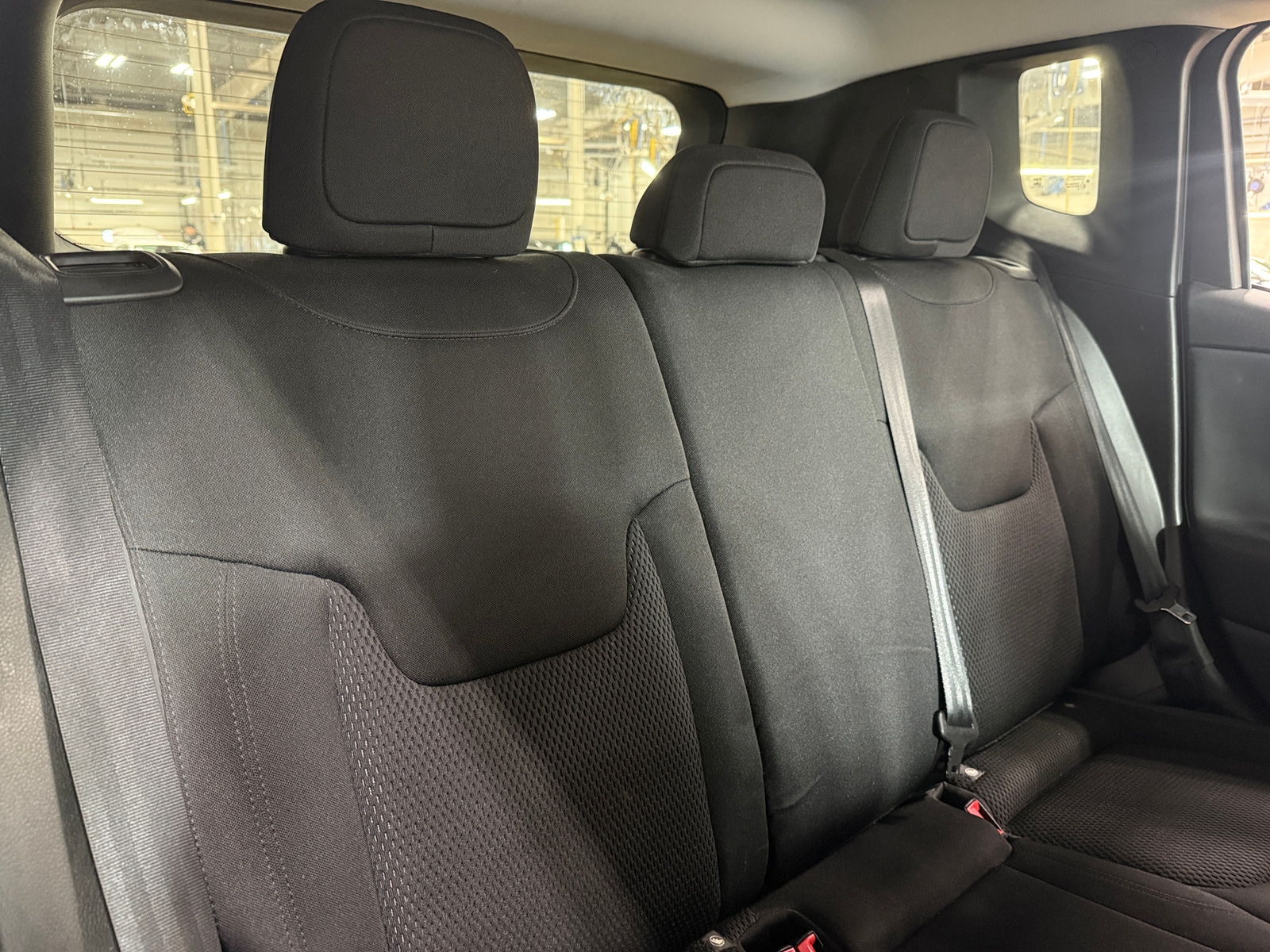 Thumbnail: 2020 Jeep Renegade - 6