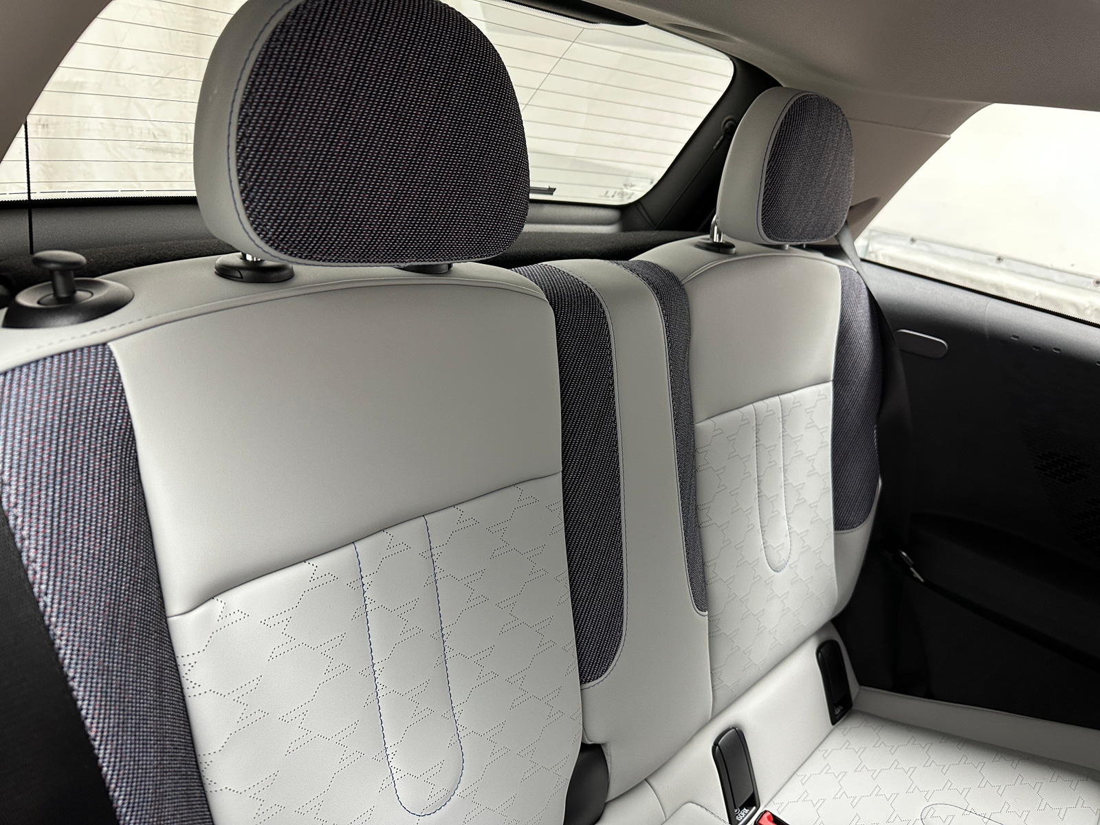 Thumbnail: 2025 MINI Cooper Hardtop - 5