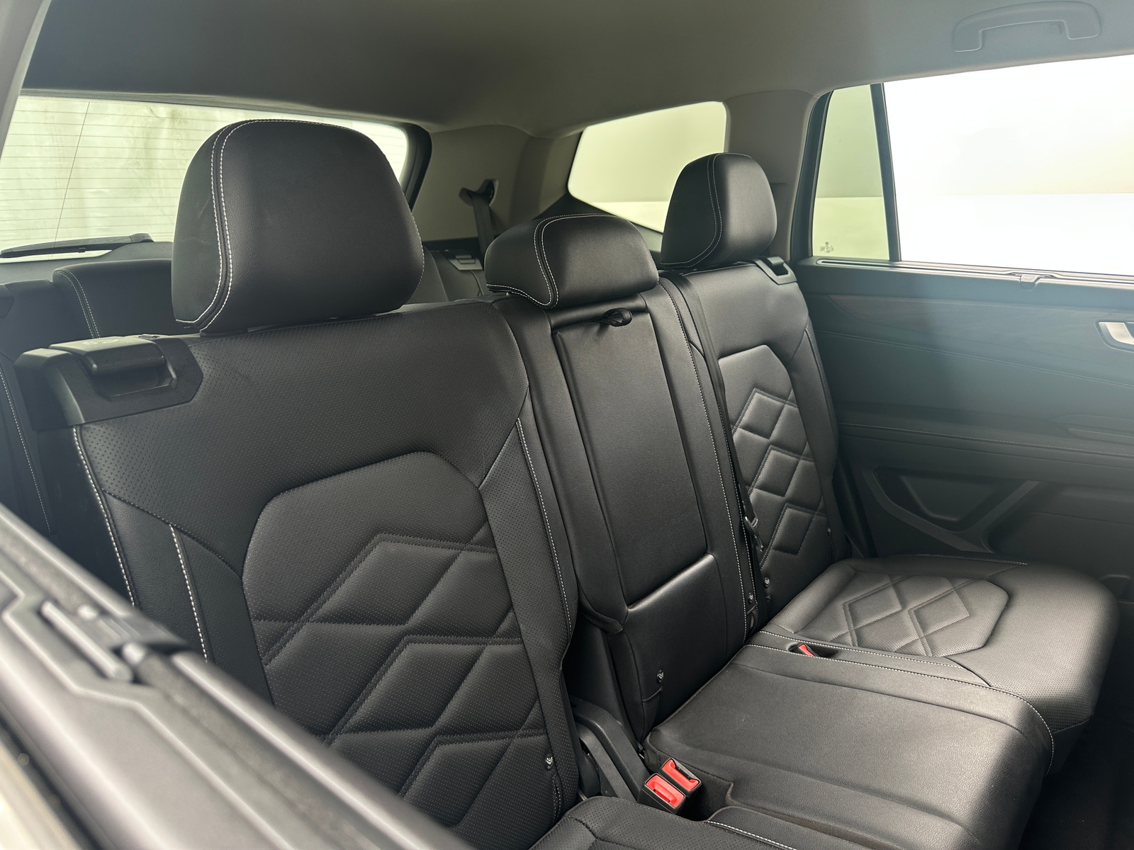 Thumbnail: 2025 Volkswagen Atlas - 5