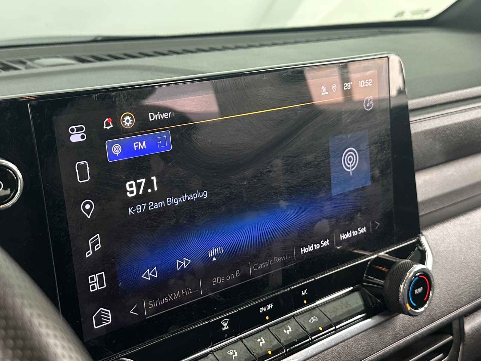 Thumbnail: 2024 Chevrolet Colorado - 4