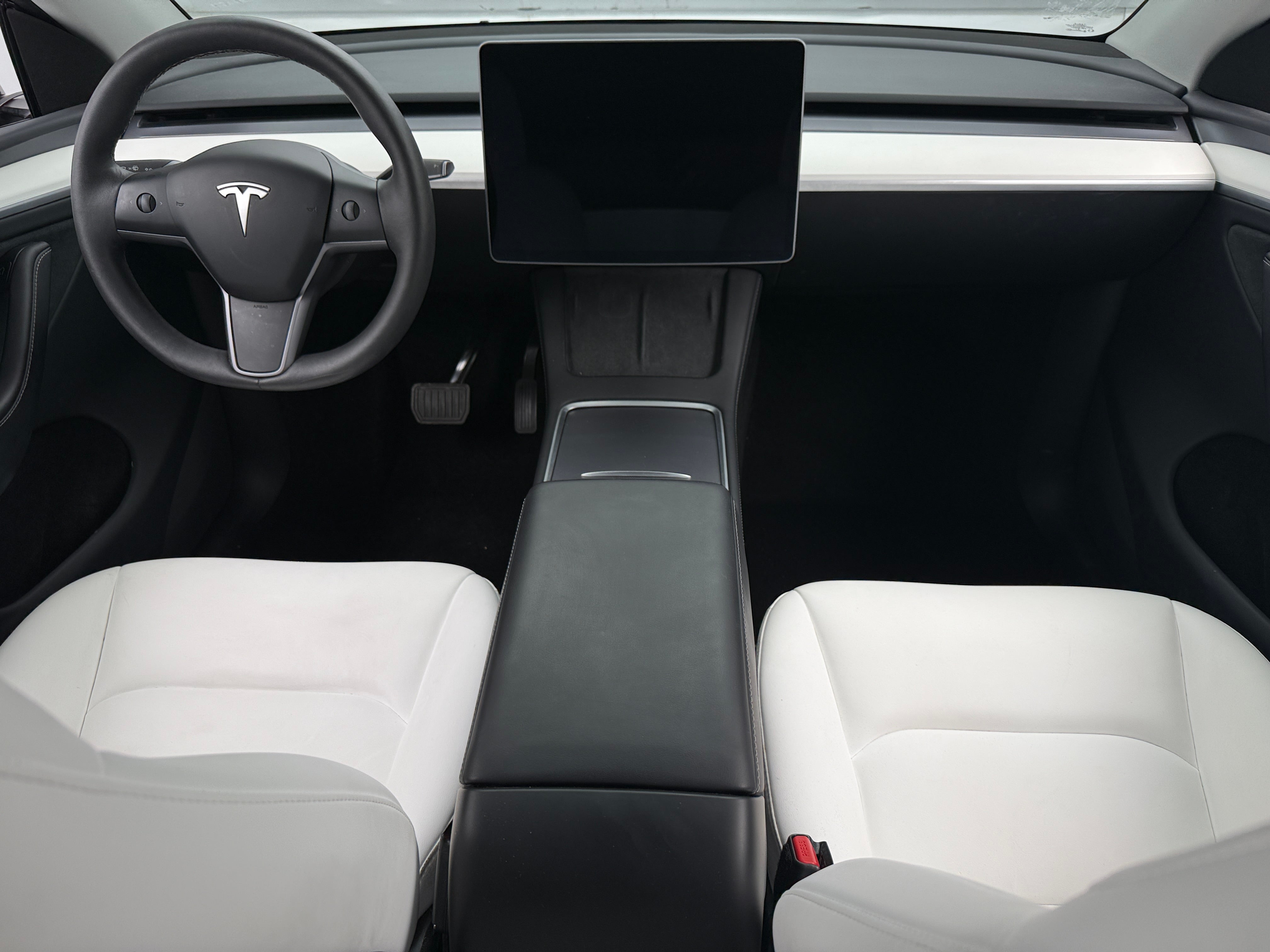 Used 2025 Tesla Model Y Long Range with VIN 7SAYGDED7SA364468 for sale in Auburn, WA